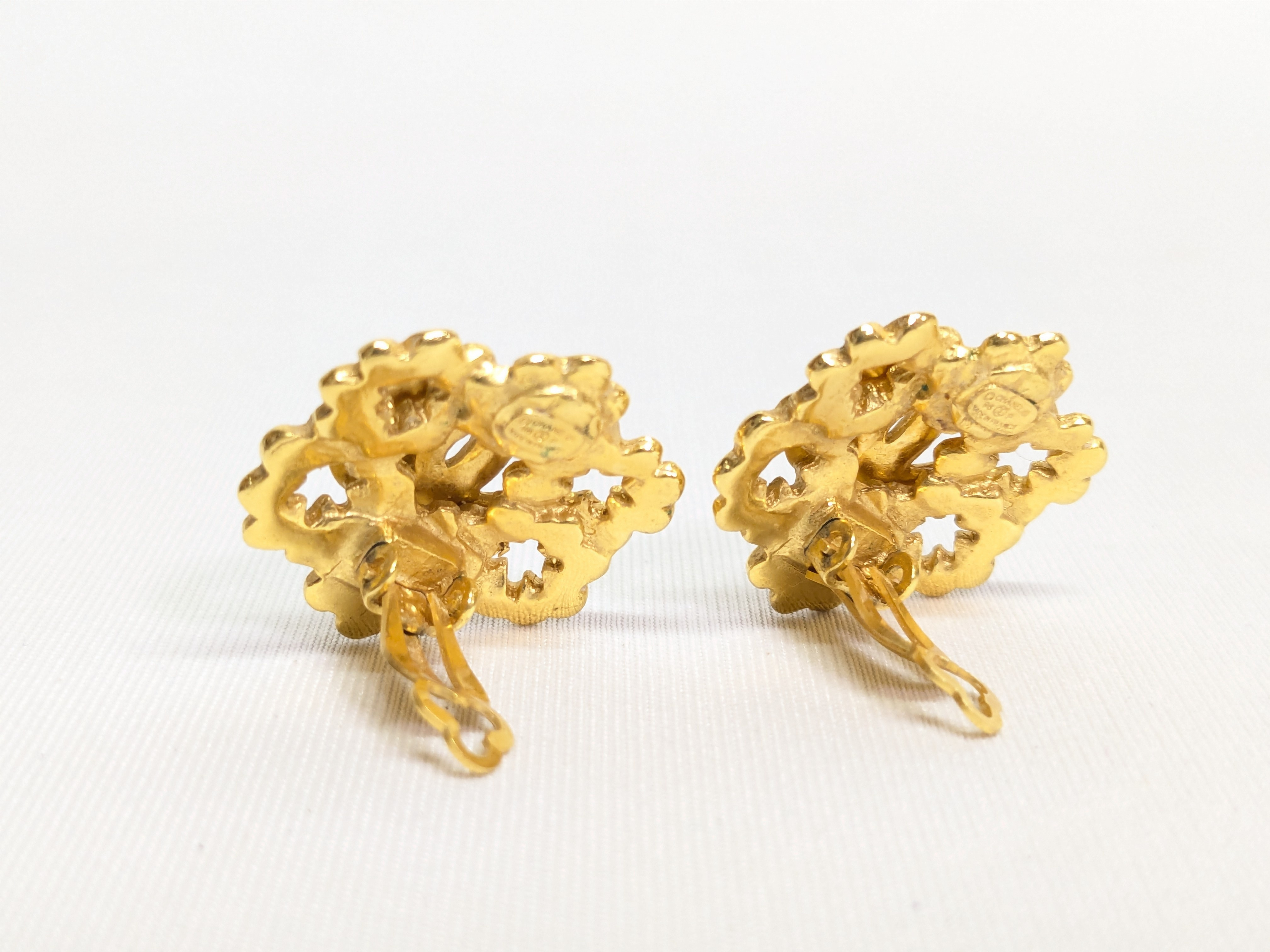 here mark flower earrings with rice earrings — view 3