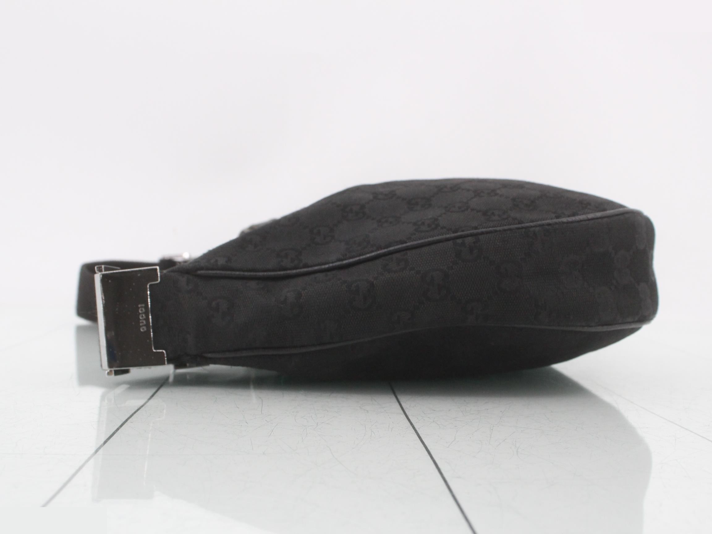 GG Canvas (Bag) - Shoulder Bag — view 4