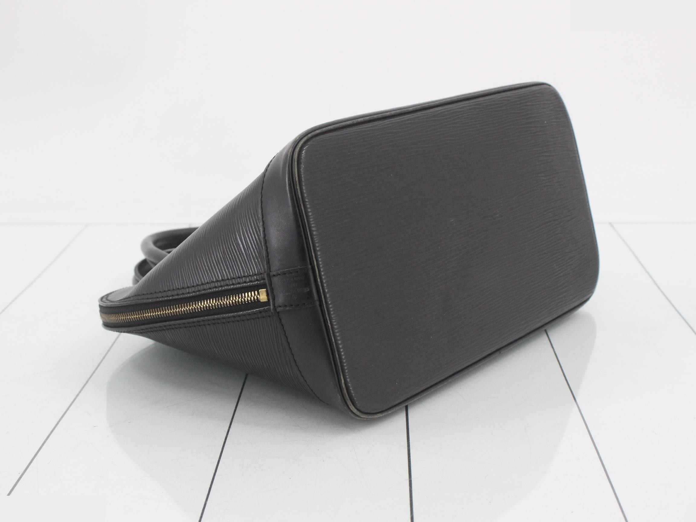 Epi Alma handbag — view 5