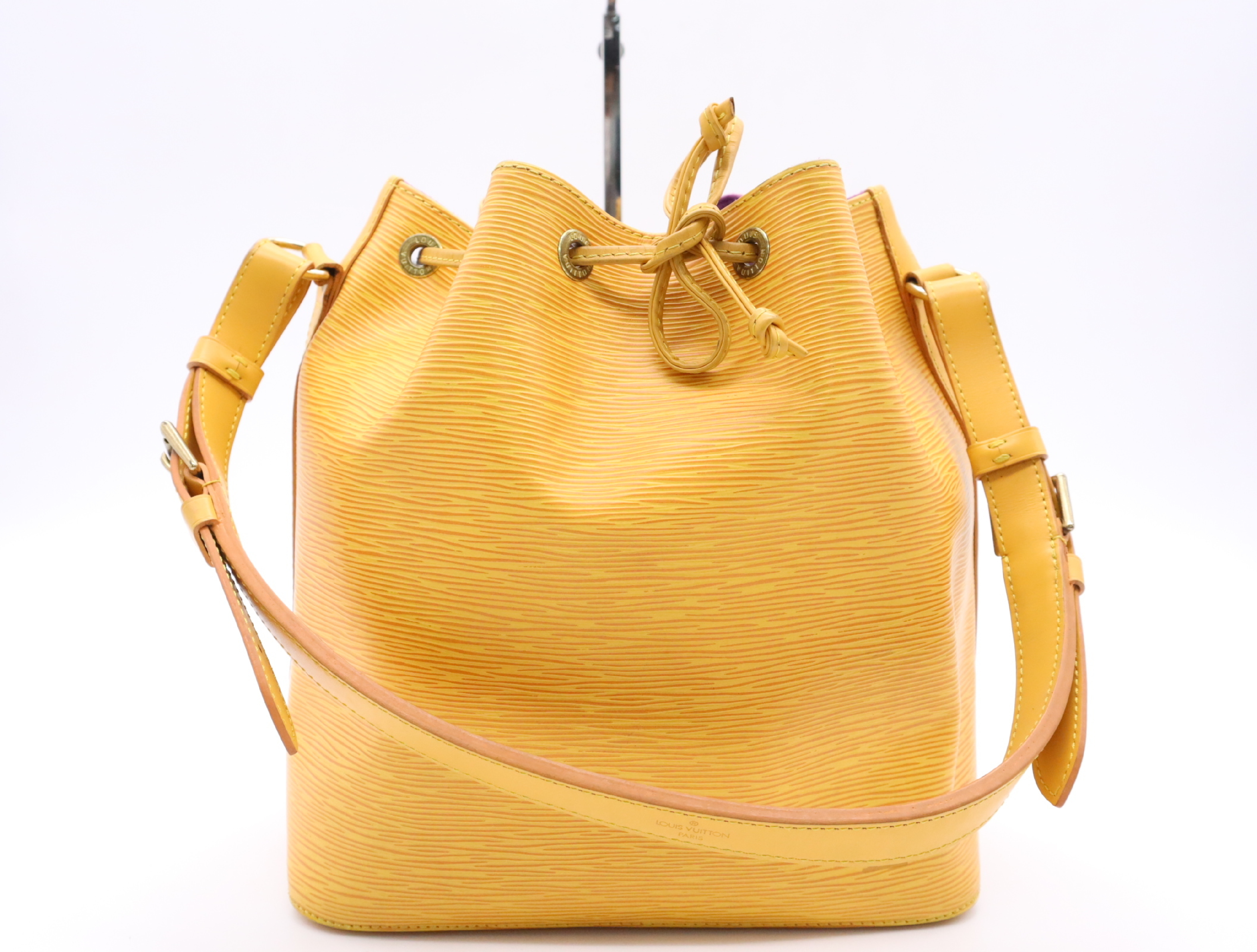 M44109 Epi Petit Noe Tassili Yellow Shoulder Bag