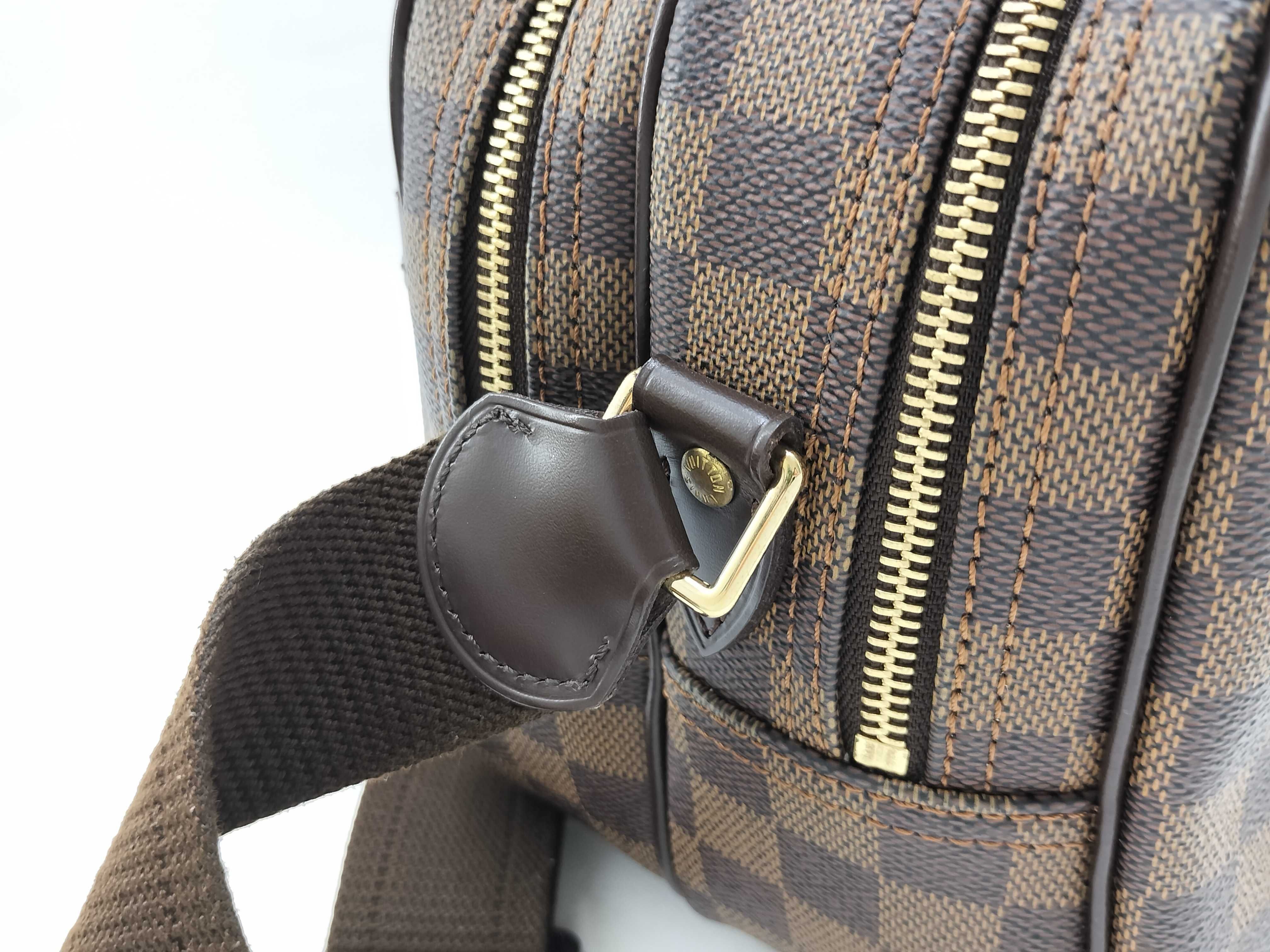 Damier LV Shoulder Bag — view 3