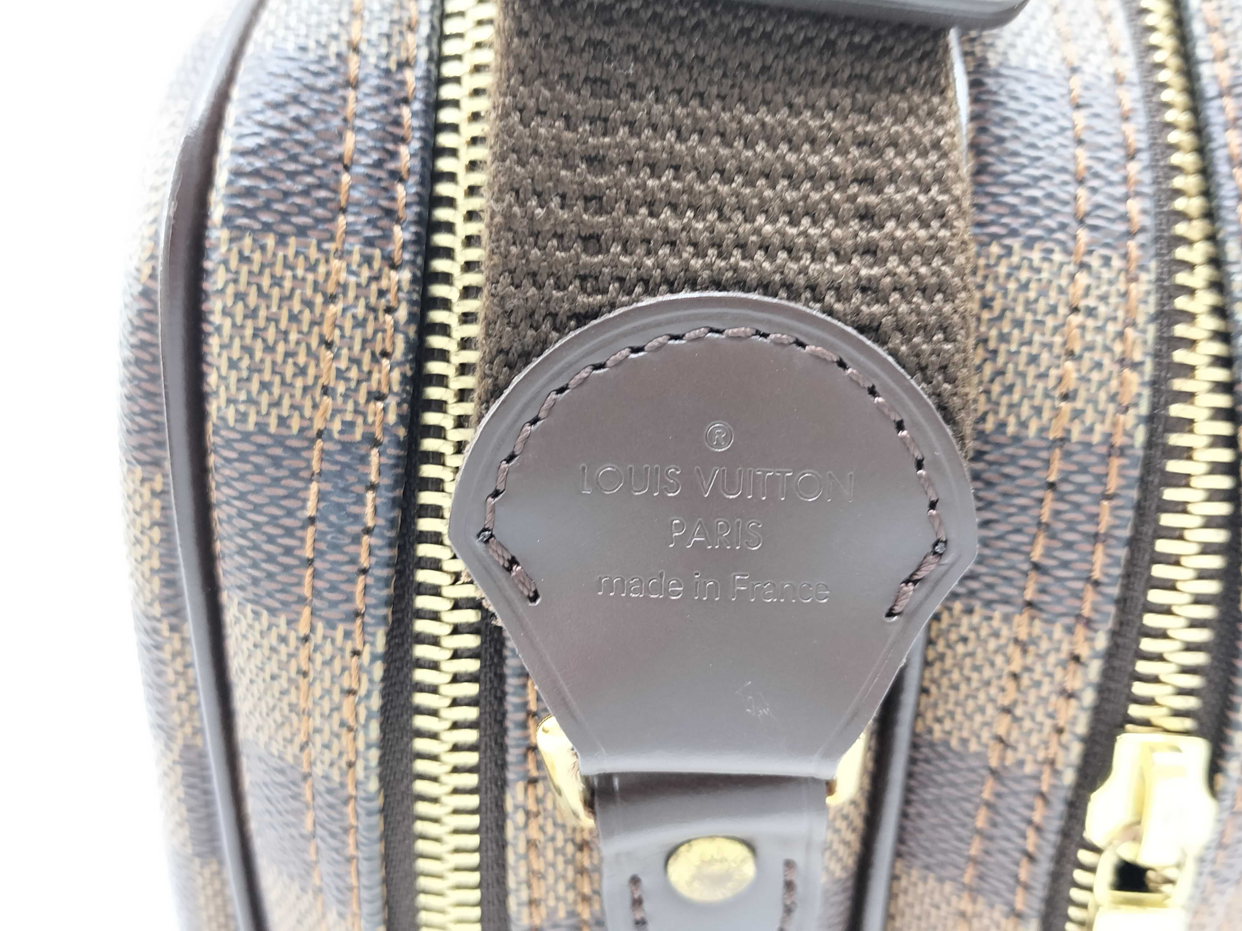 Damier LV Shoulder Bag — view 9