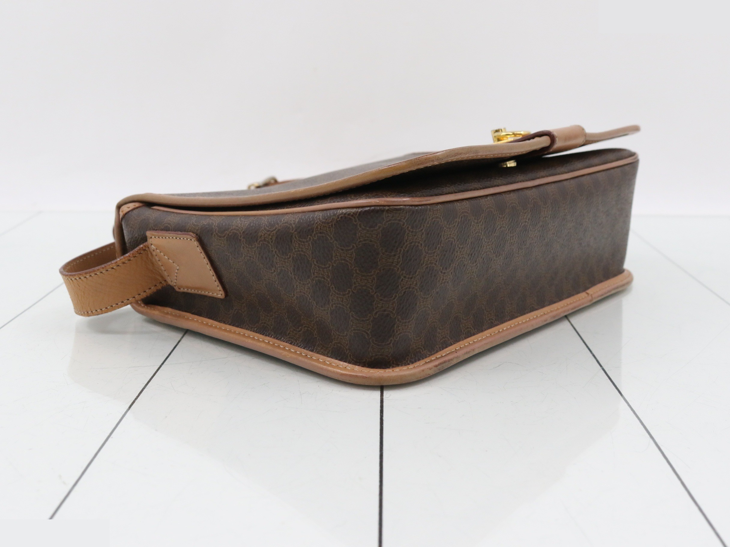 MACADAM SHOULDER MESSENGER BAG GHW — view 5