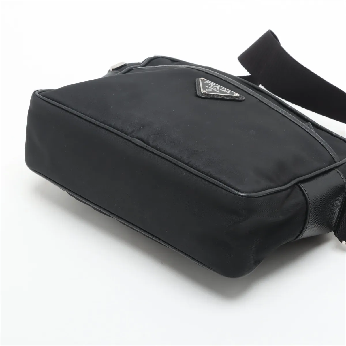 Tessuto Nylon x Leather Shoulder Bag Black — view 3
