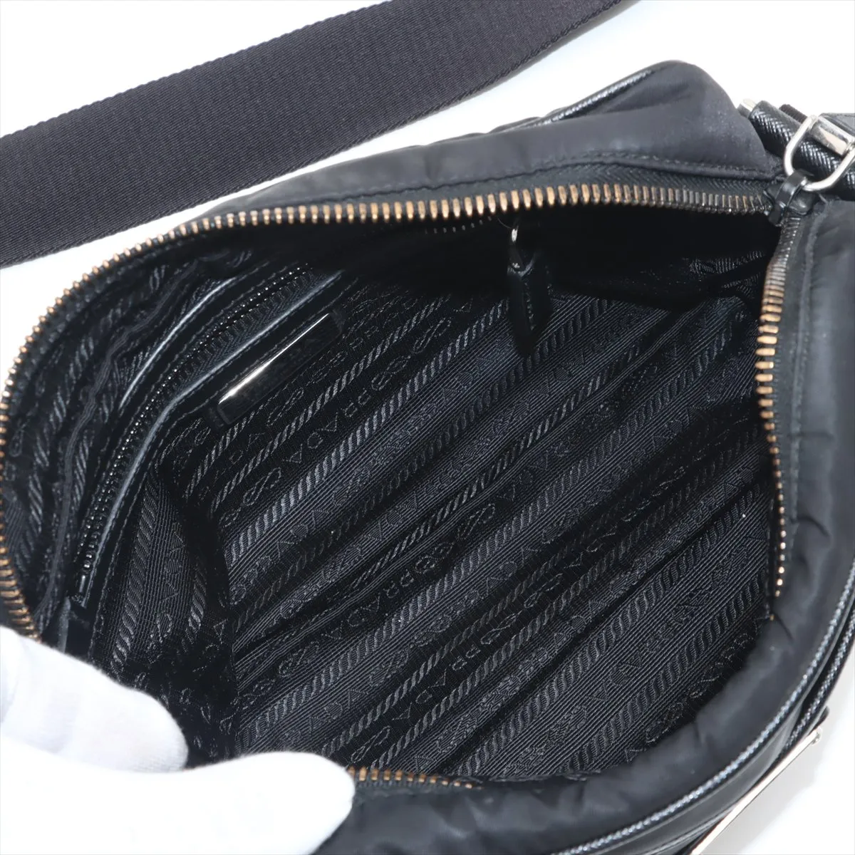Tessuto Nylon x Leather Shoulder Bag Black — view 6
