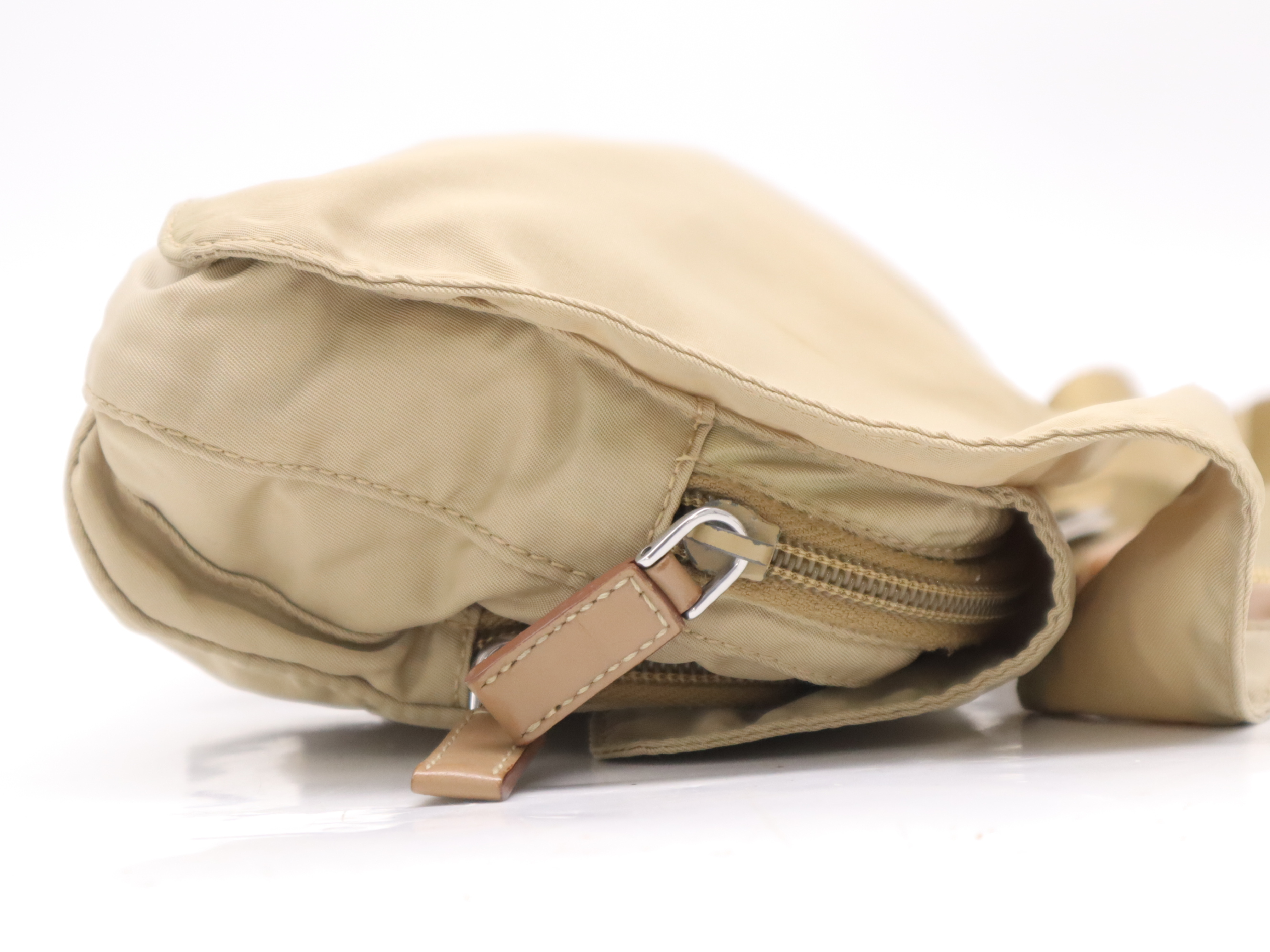 nylon triangle logo shoulder bag beige SV metal fittings shoulder bag — view 5