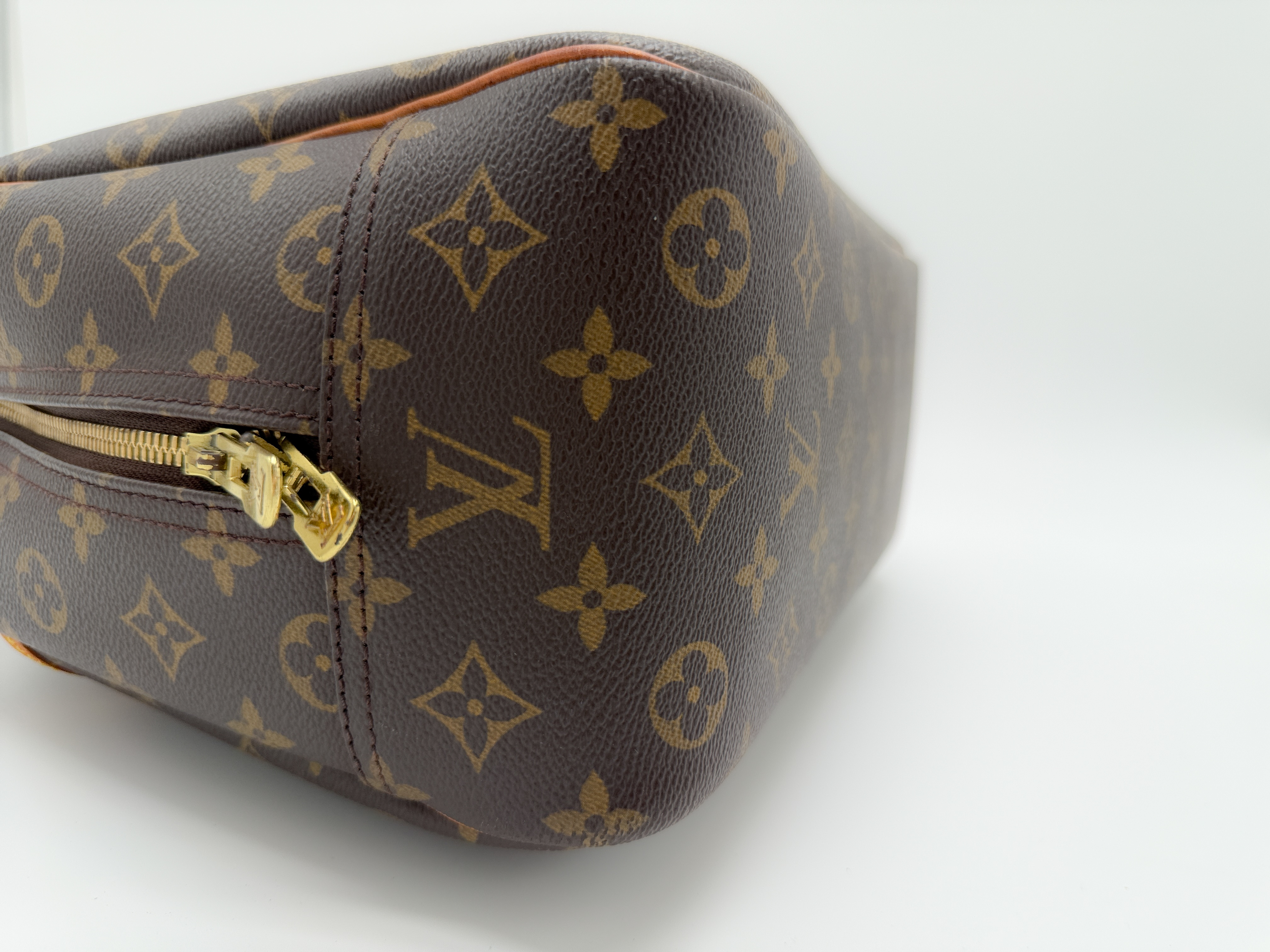 Monogram M47270 Deauville Handbag — view 4