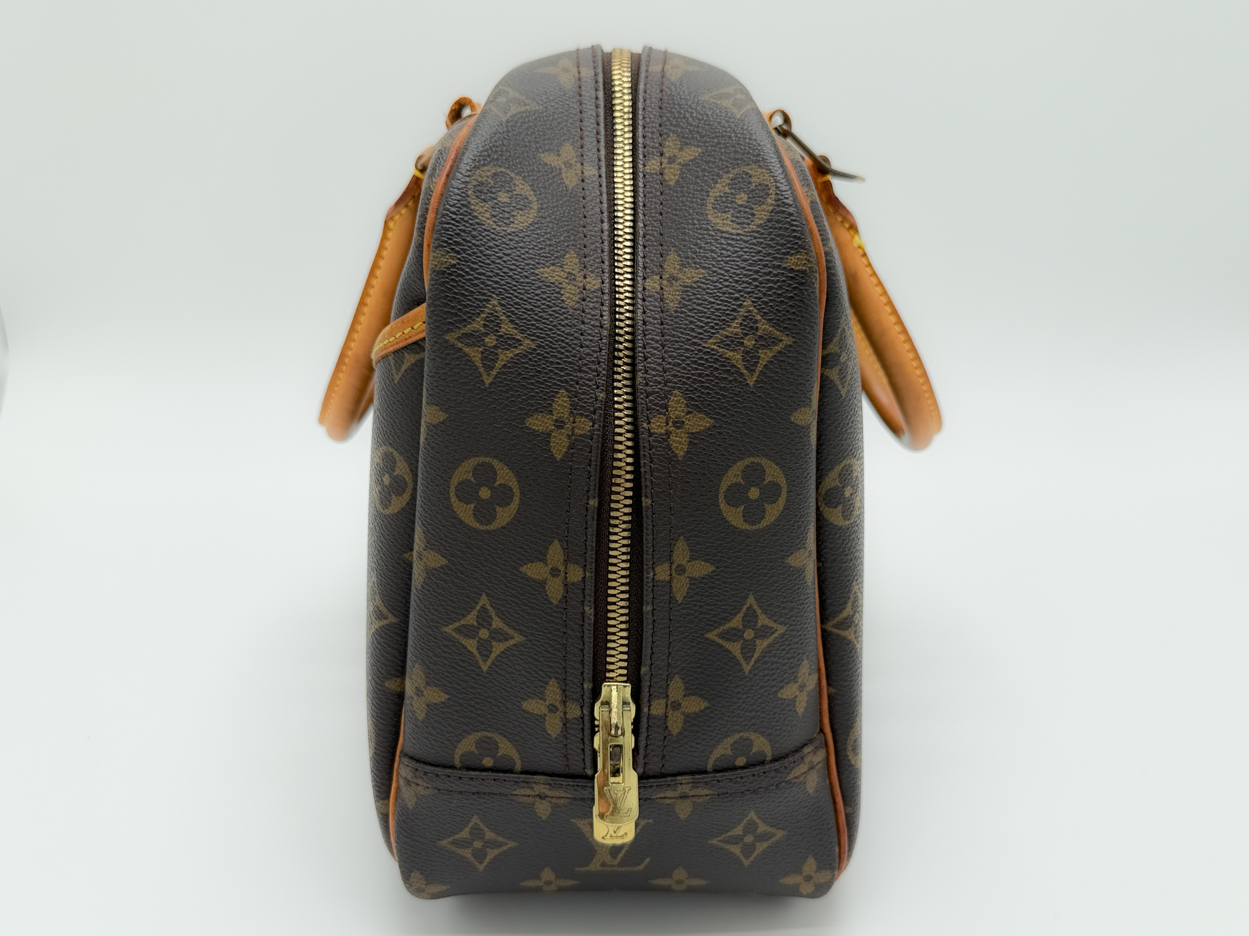 Monogram M47270 Deauville Handbag — view 6