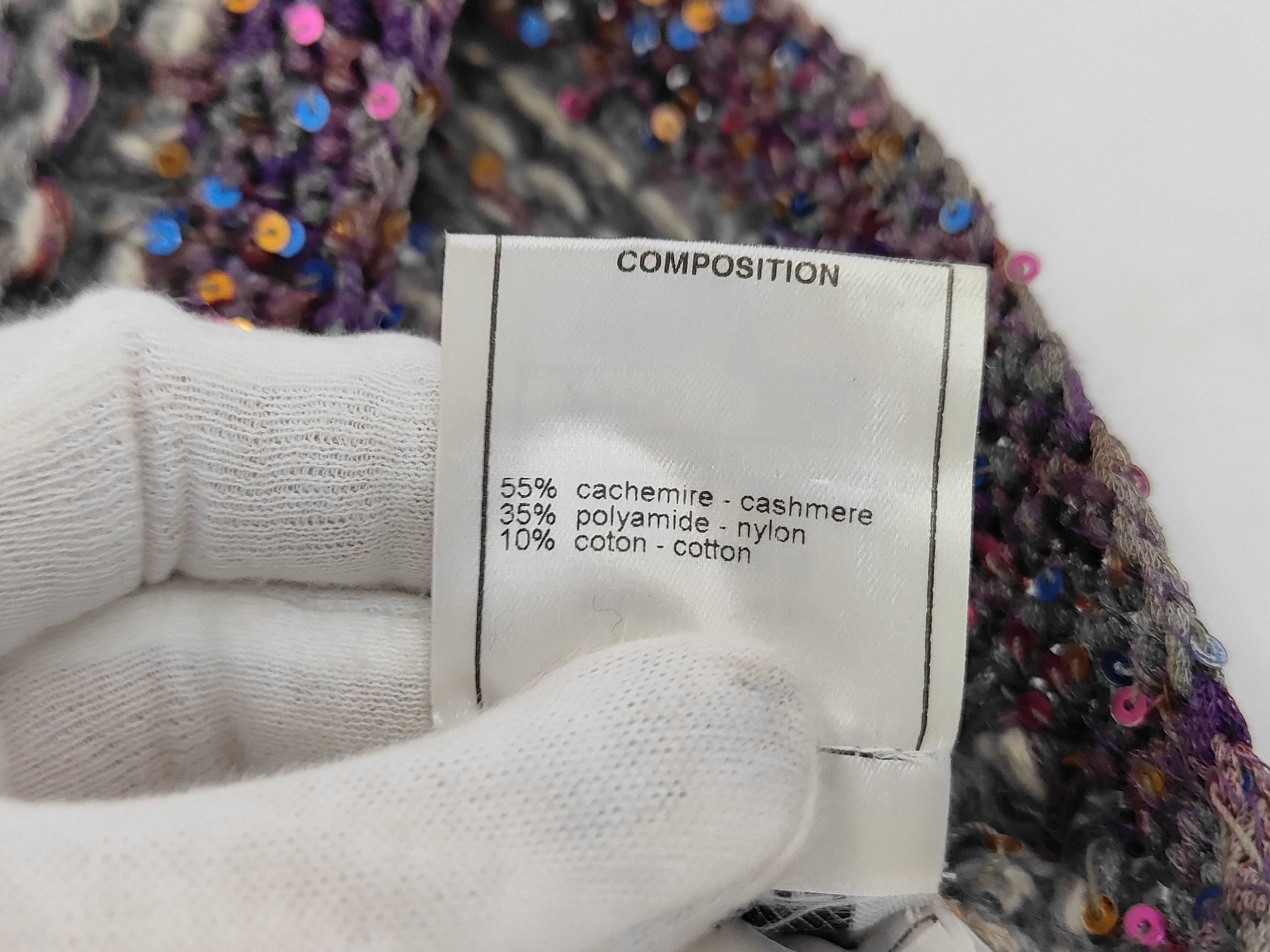 hats and other accessories — view 5