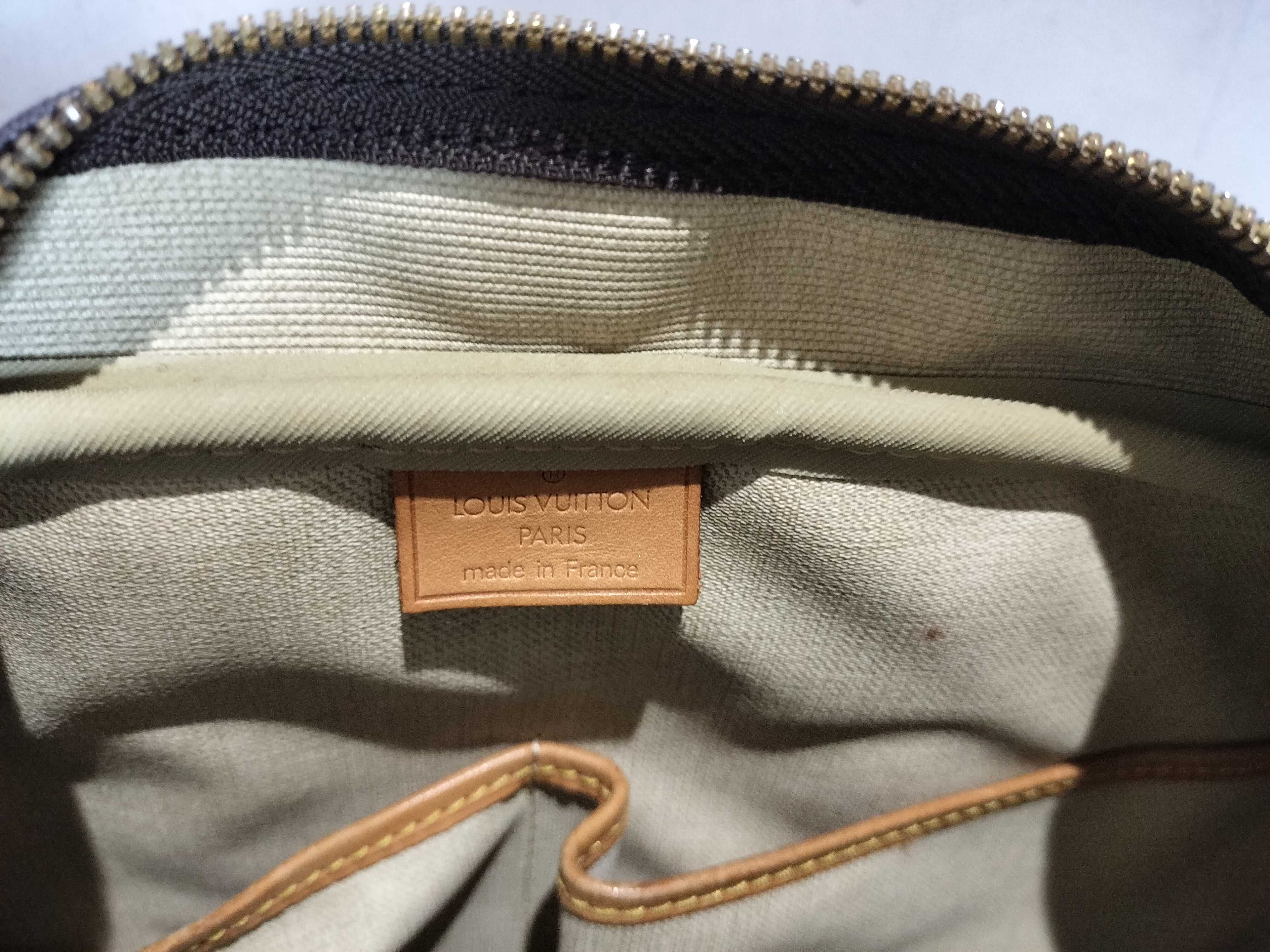 Monogram M47270/Deauville/Made in 1997/Interior stains Handbag — view 11