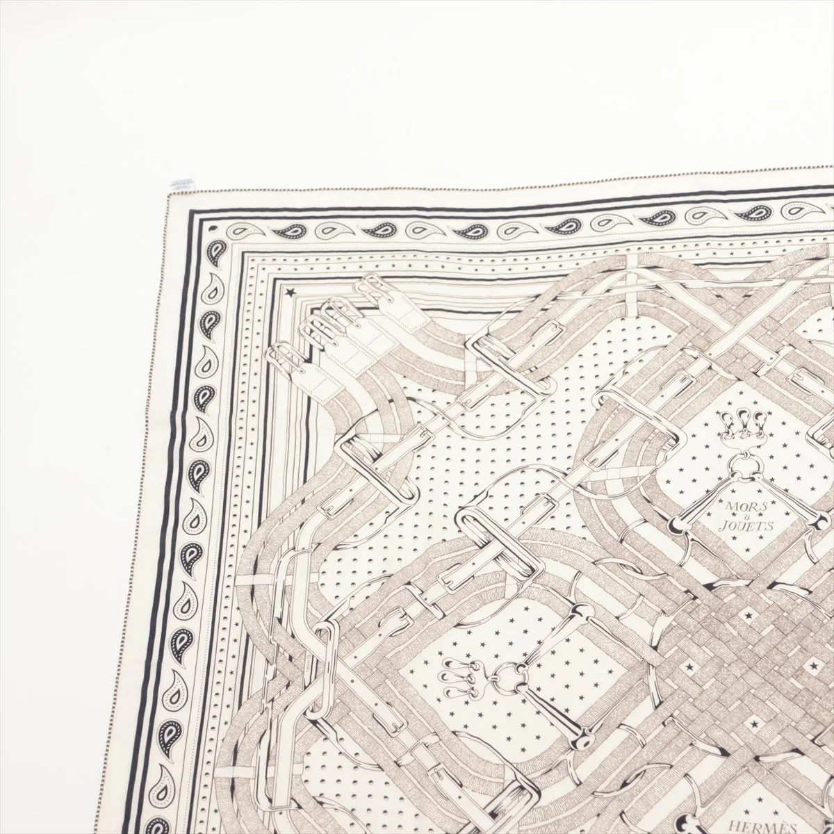 Carre Geant CHEVAL DE COEUR BANDANA scarf, cashmere x silk, beige x navy. Shows signs of wear, — view 2