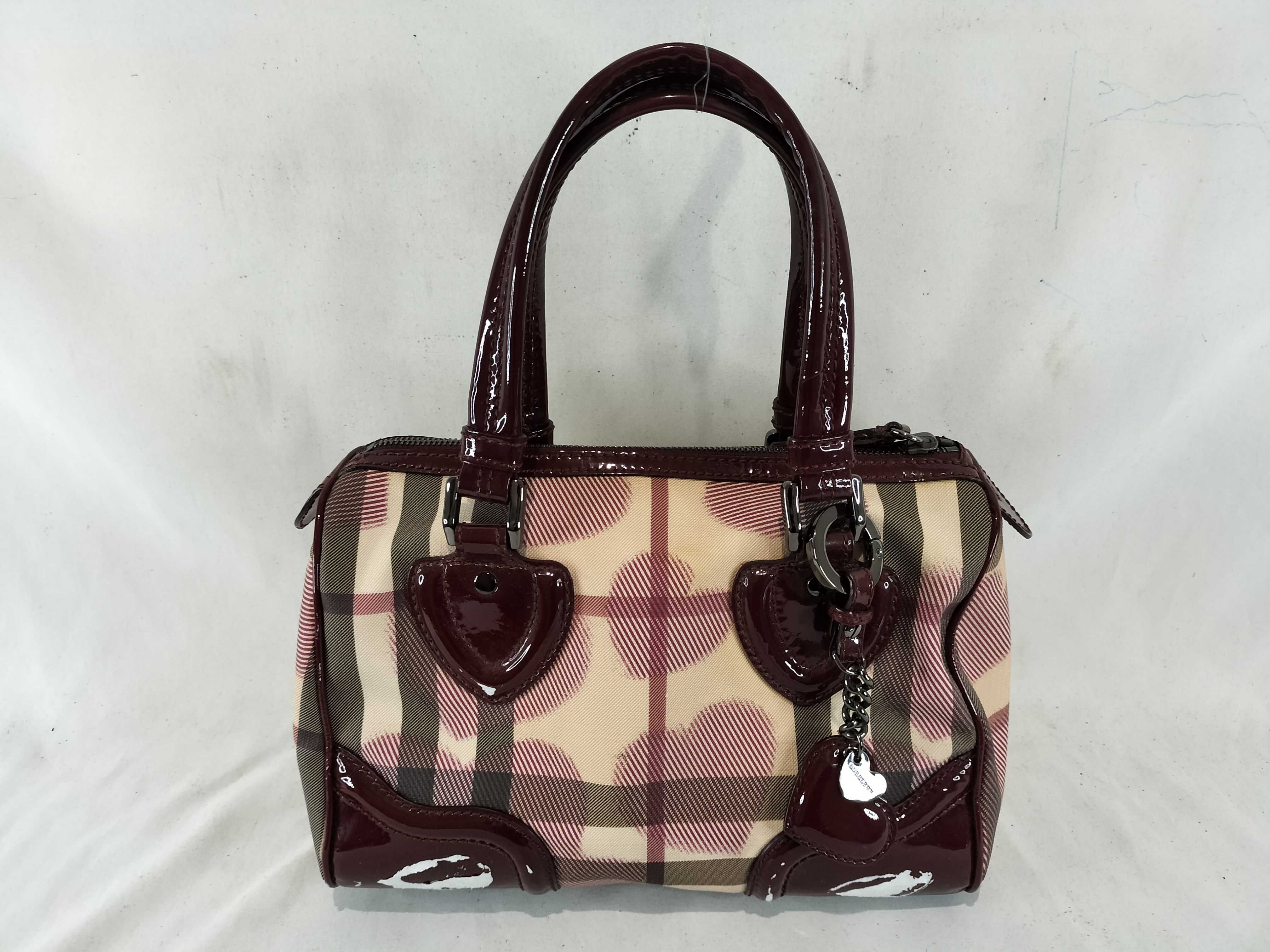 Nova Check x Heart Pattern Boston Bag with Charm / Handbag