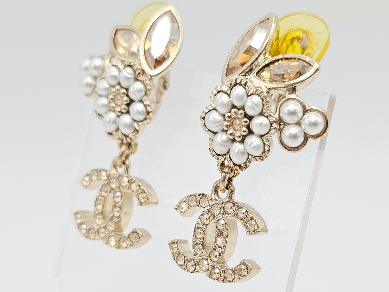 earrings B22K — view 3