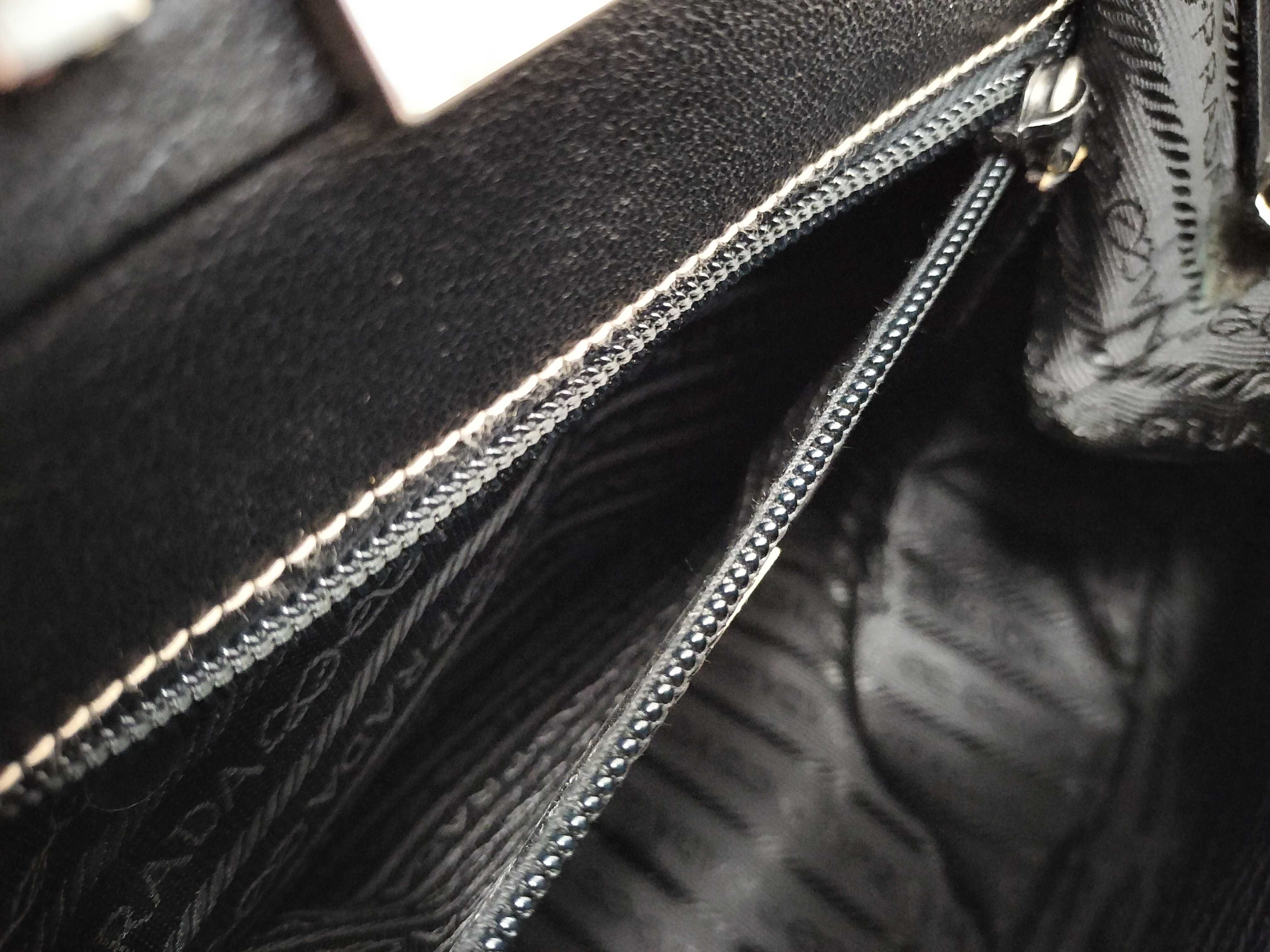 Leather Push-Lock Clochette Key Black Handbag — view 10