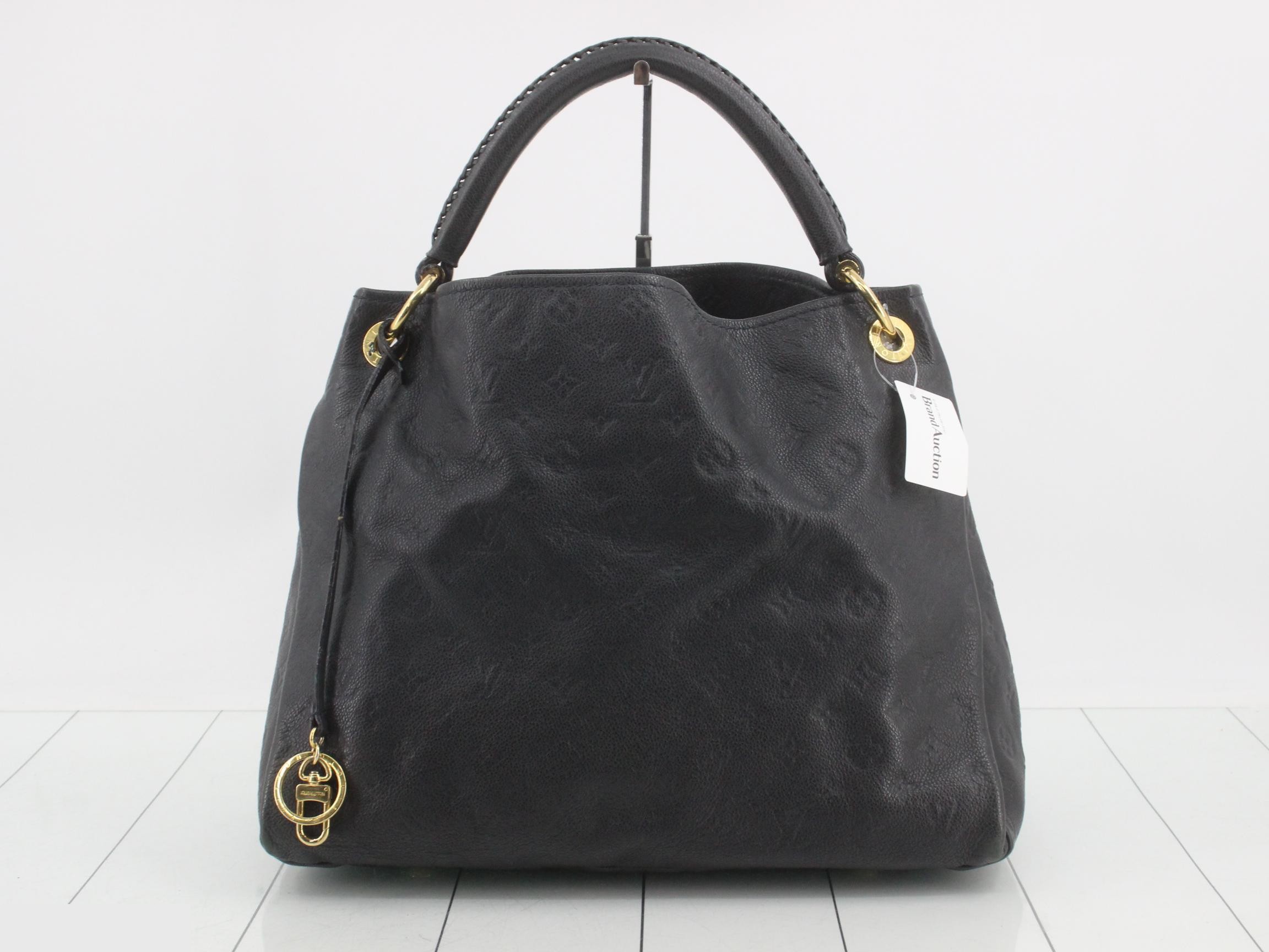 Artsy MM CA0112 Monogram Empreinte Black