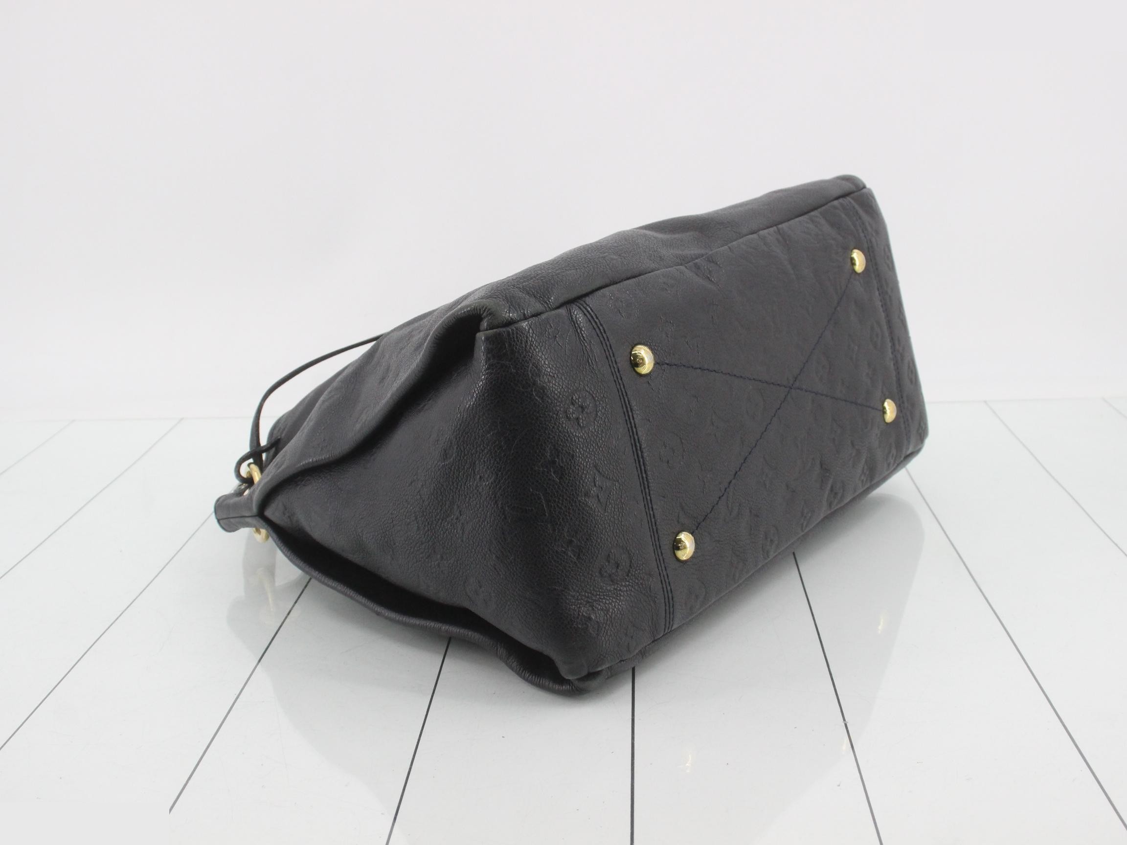 Artsy MM CA0112 Monogram Empreinte Black — view 5
