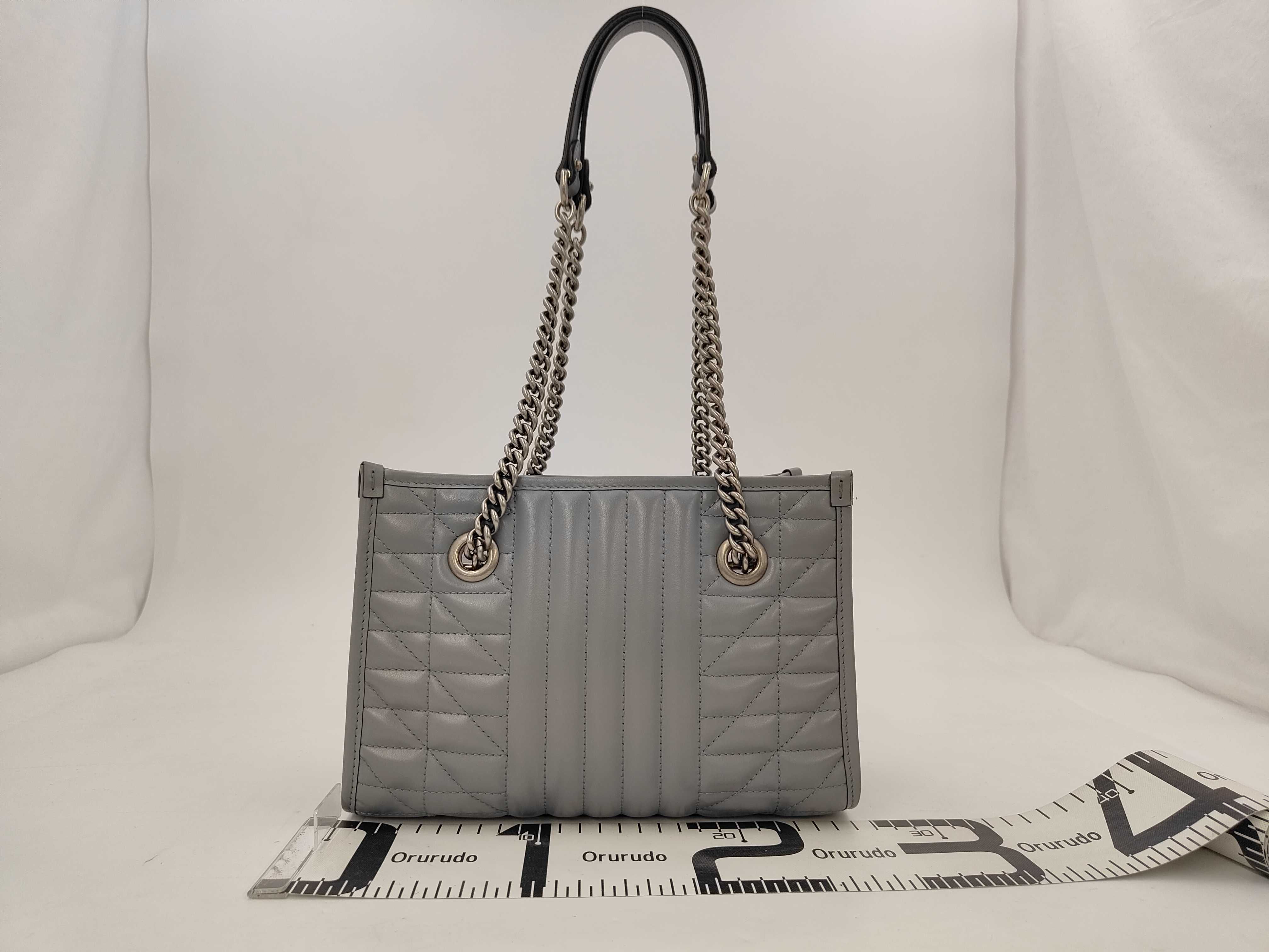 GG Marmont Tote Bag Shoulder Bag — view 2