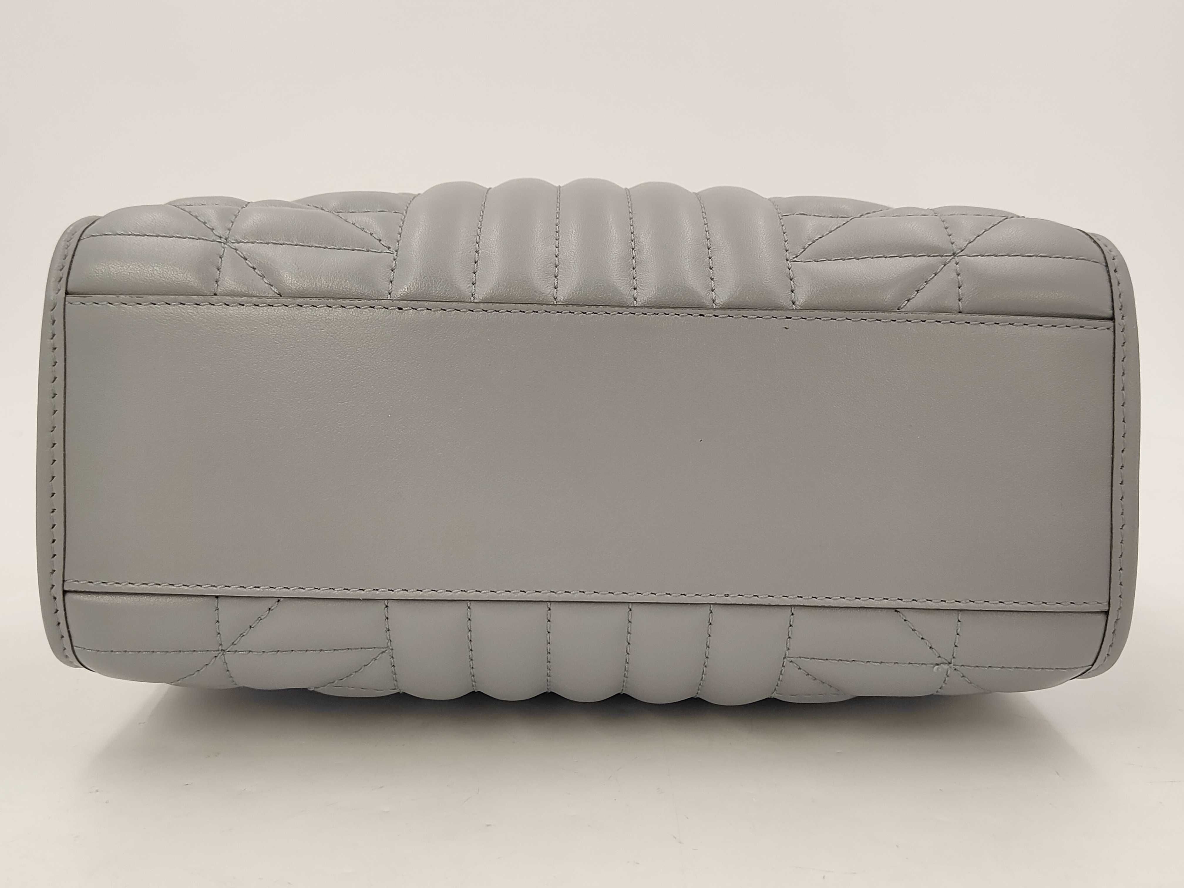 GG Marmont Tote Bag Shoulder Bag — view 3