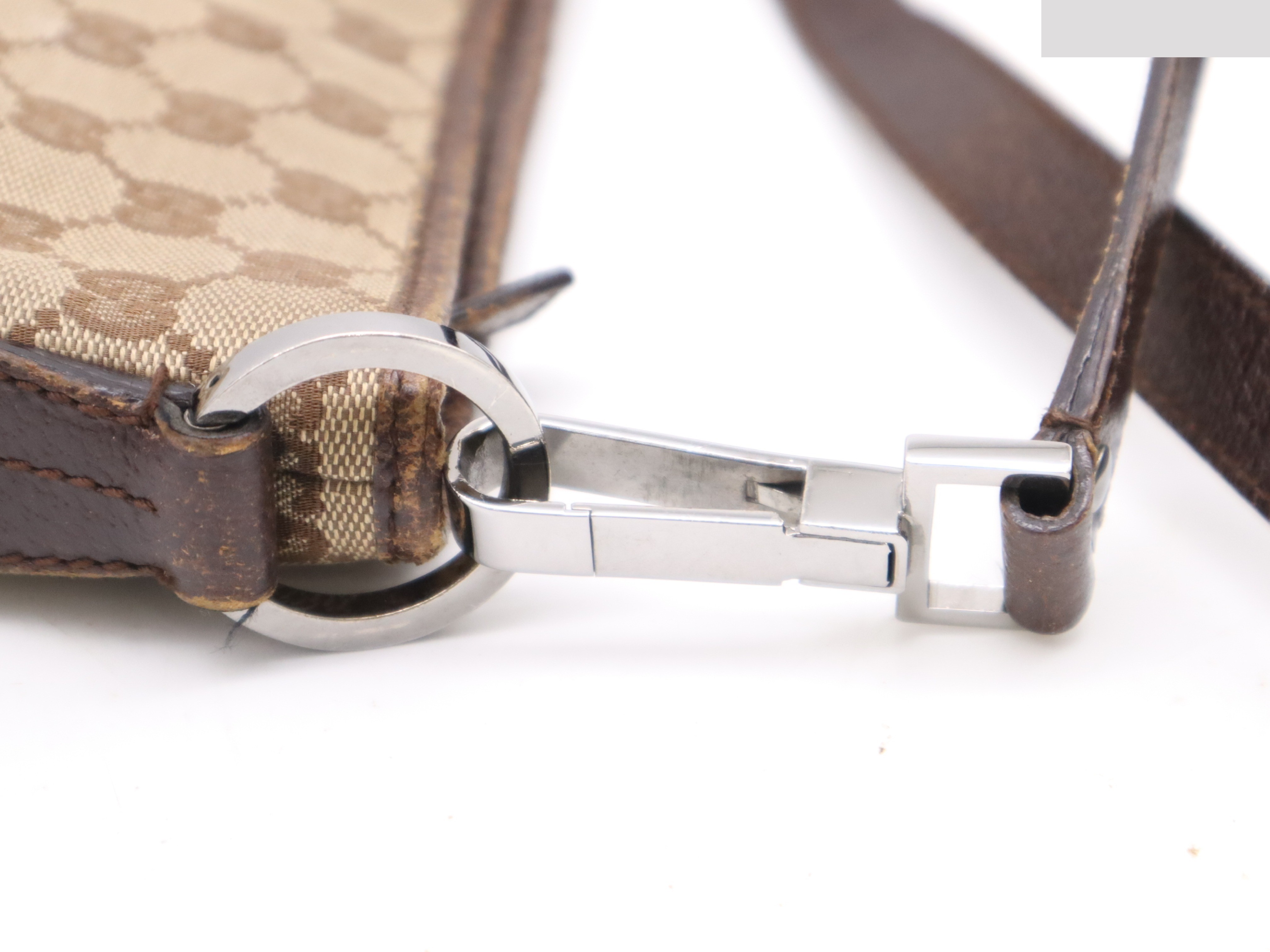 GG Canvas Shoulder Bag, Beige/Brown — view 7