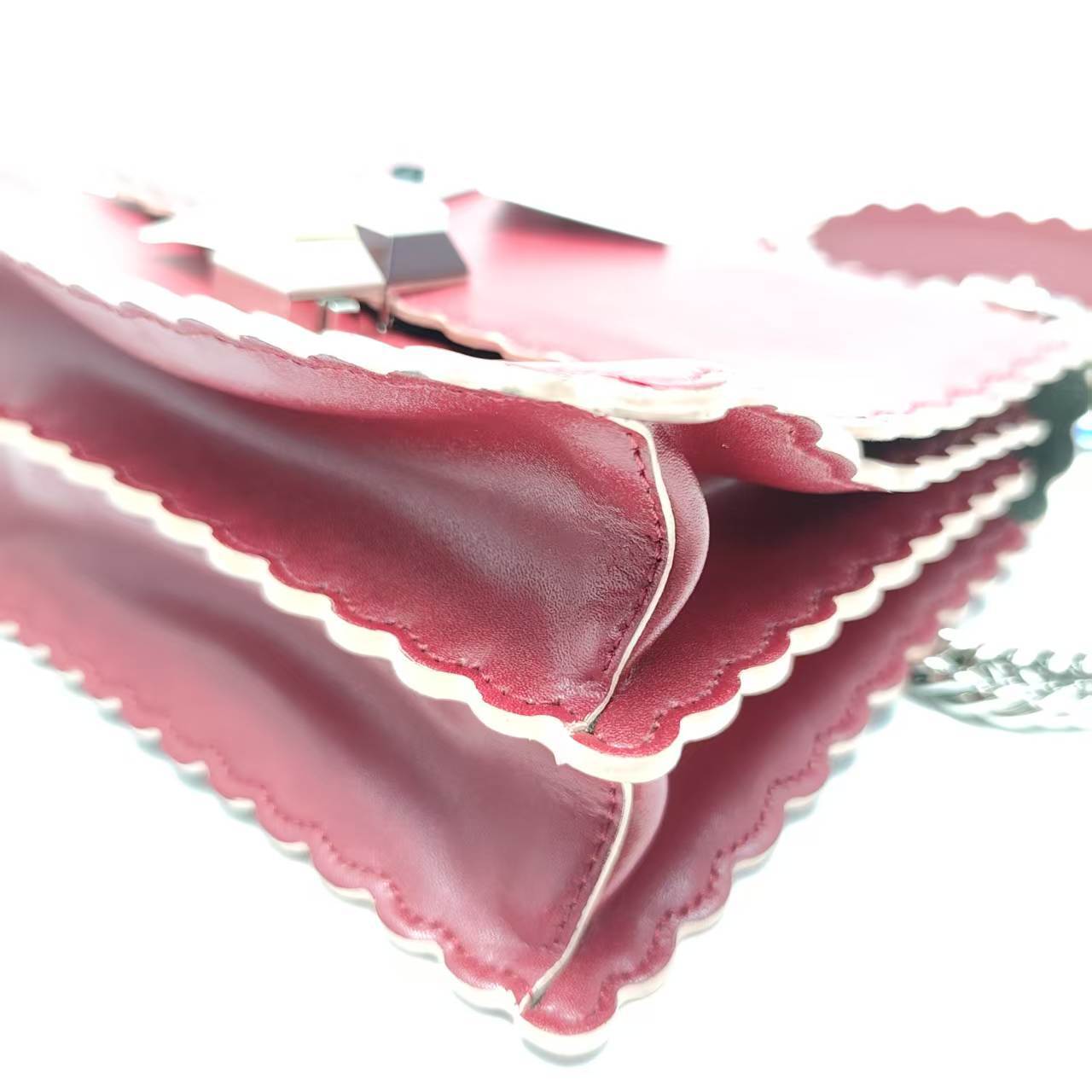 【*Shipped from: China*】FENDI Kanai Leather Shoulder Bag — view 6