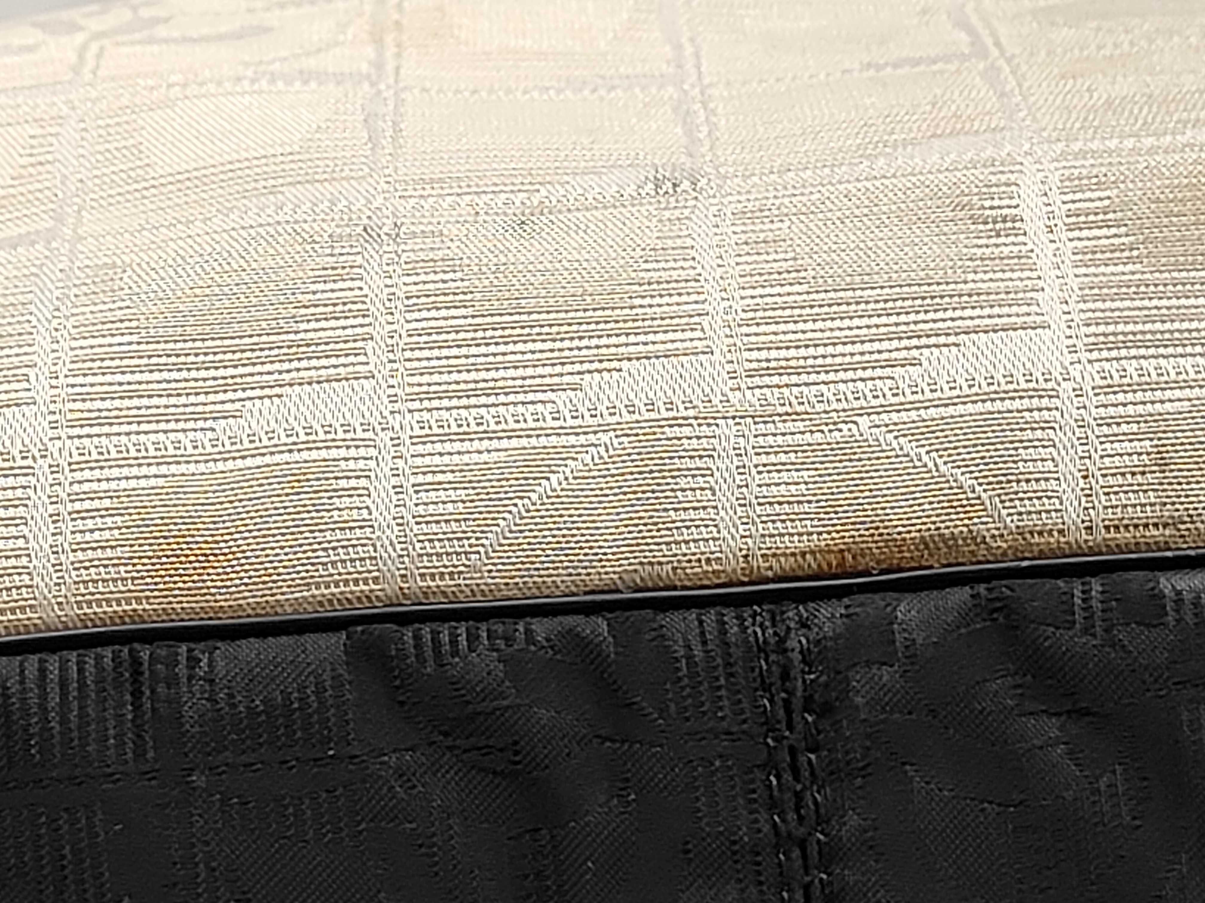 New Travel Line Bicolor Tote Bag (with serial seal and boutique seal) — view 4