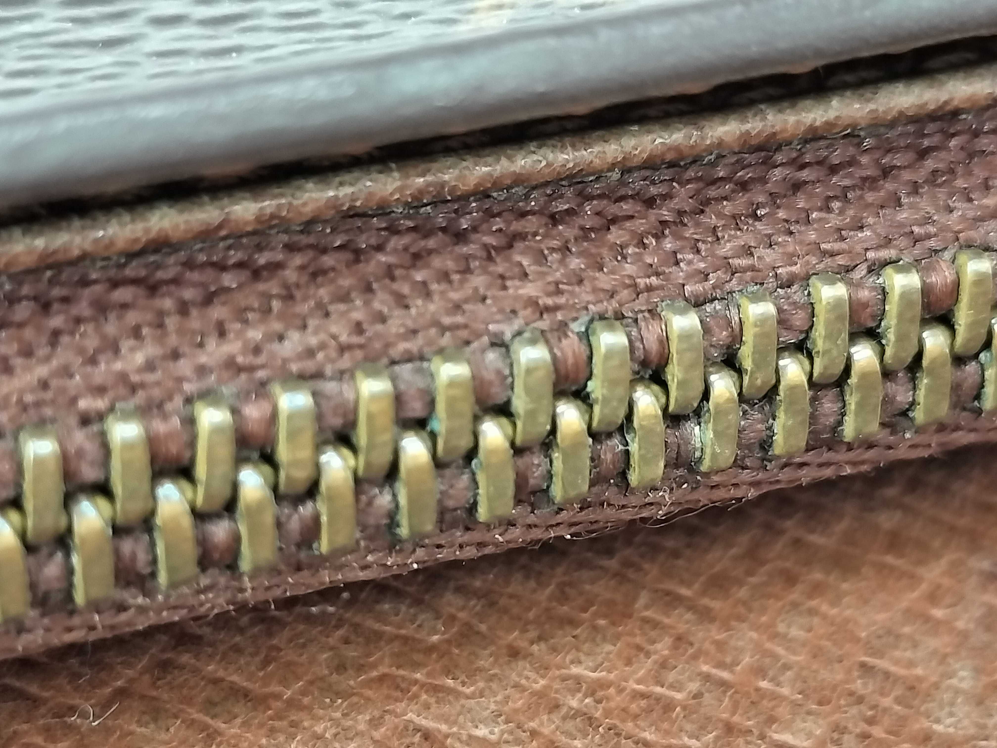 Monogram Portefeuille Sarah Wallet — view 11