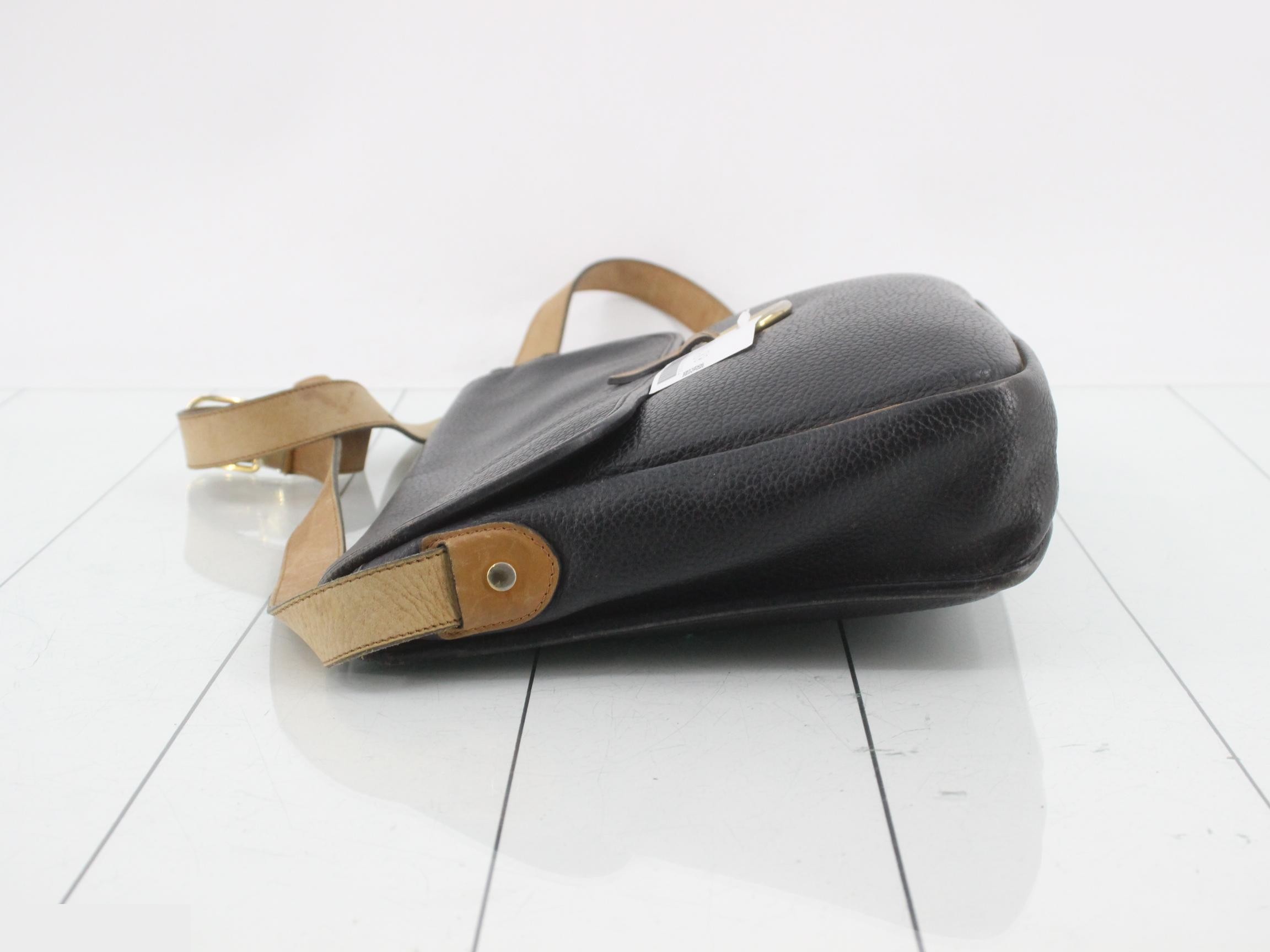Leather shoulder bag — view 4