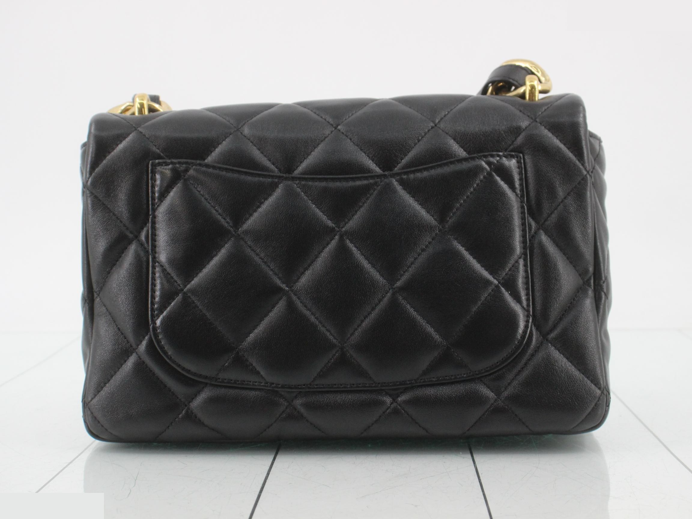 Thick chain Matelassé shoulder bag — view 2