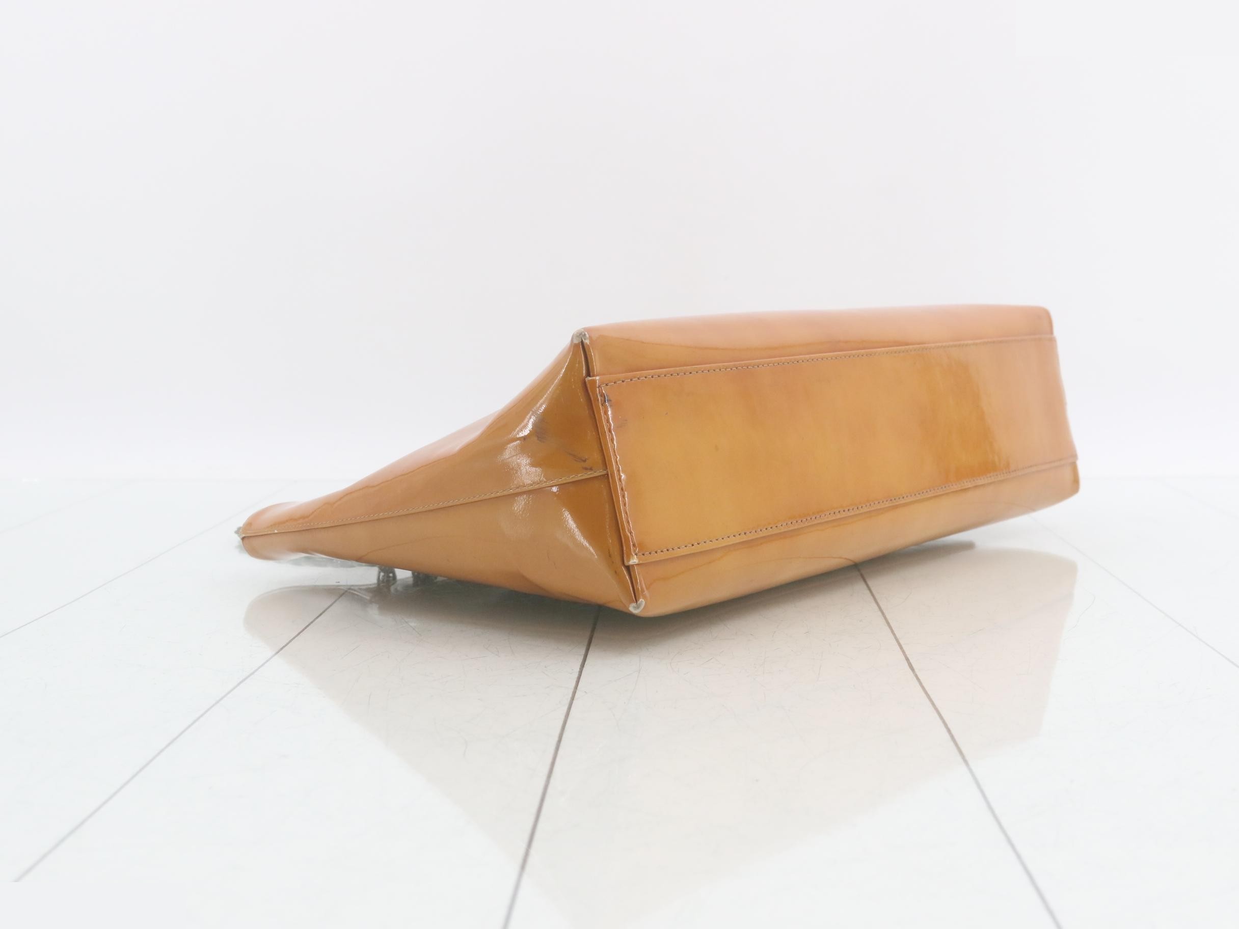 handbag — view 5