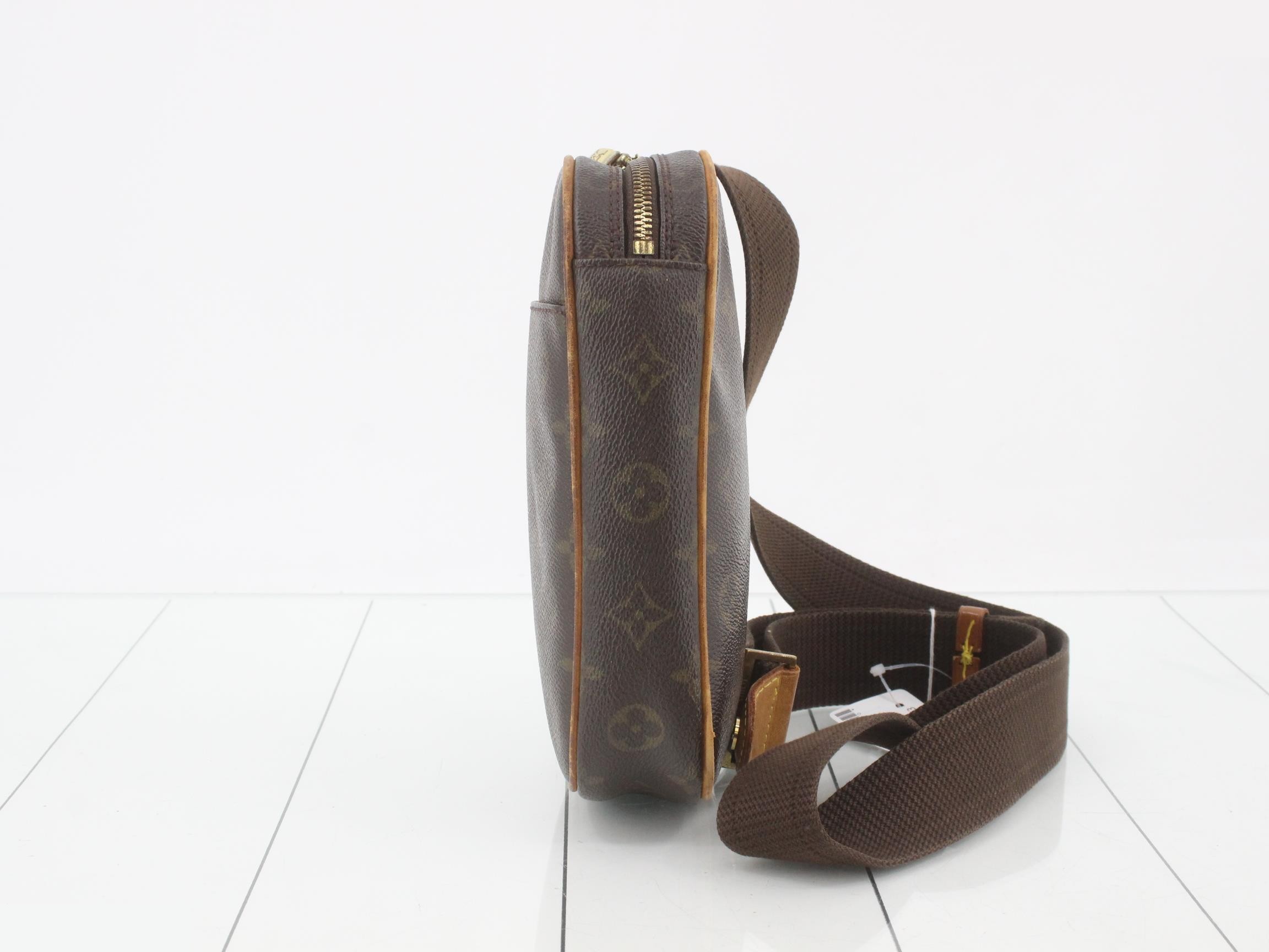 Pochette Gange — view 3