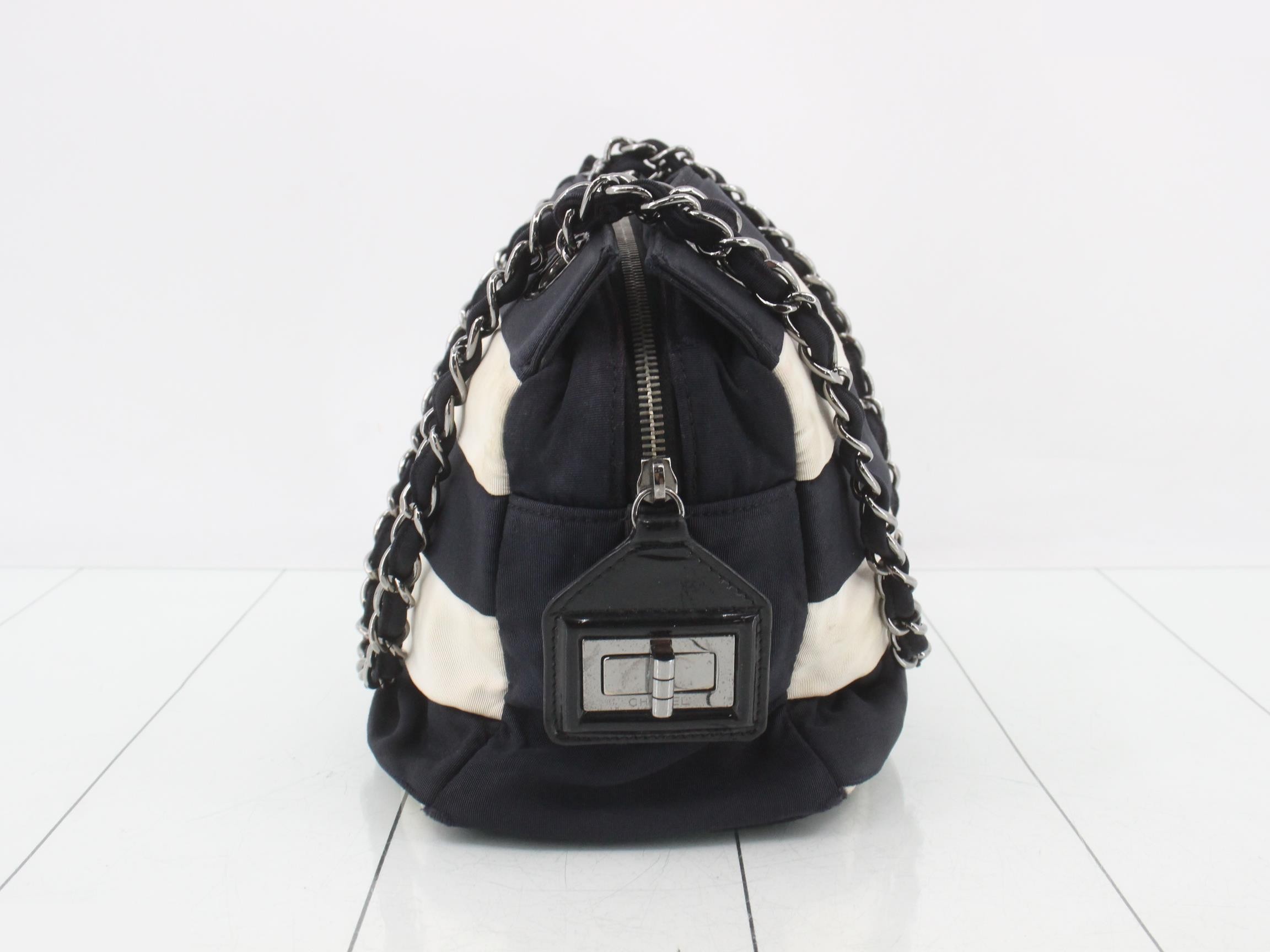 Shoulder bag — view 4
