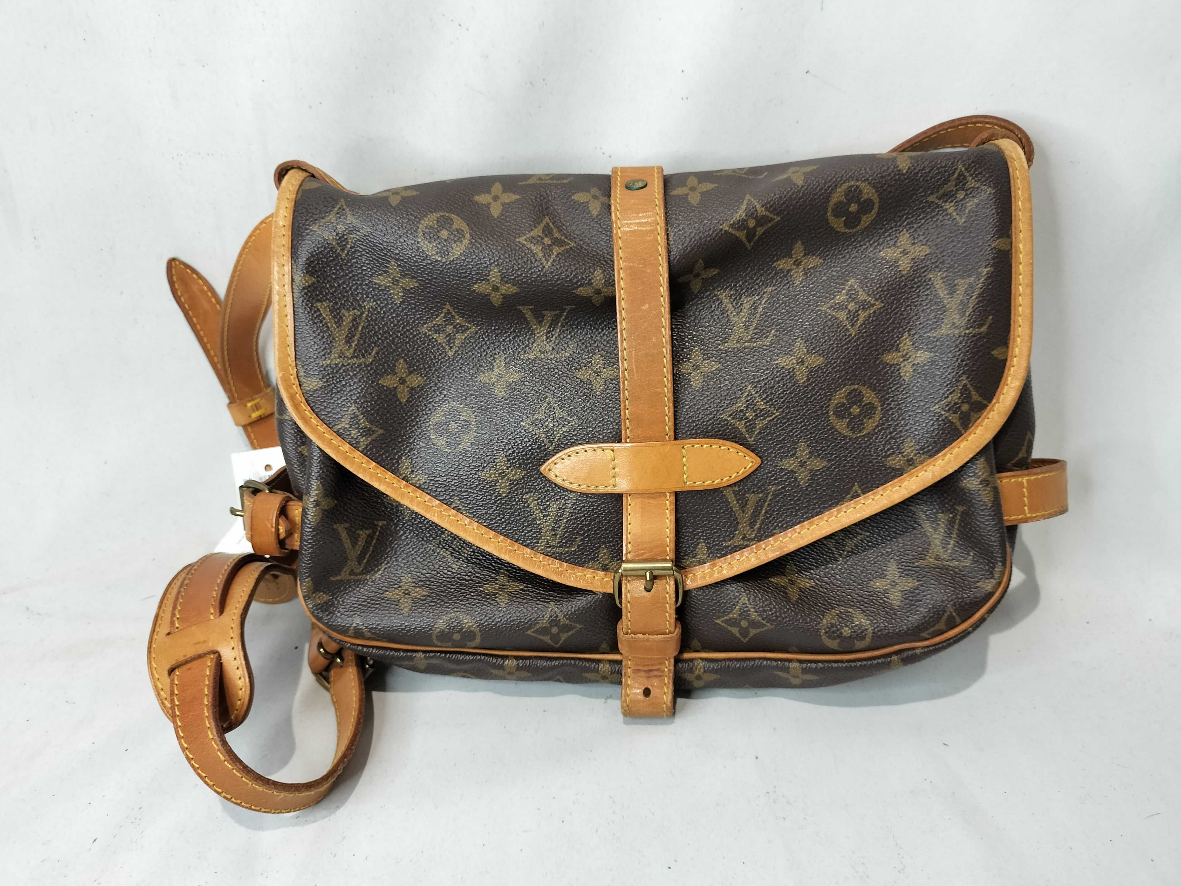 Monogram M42256 Saumur 30 Shoulder Bag