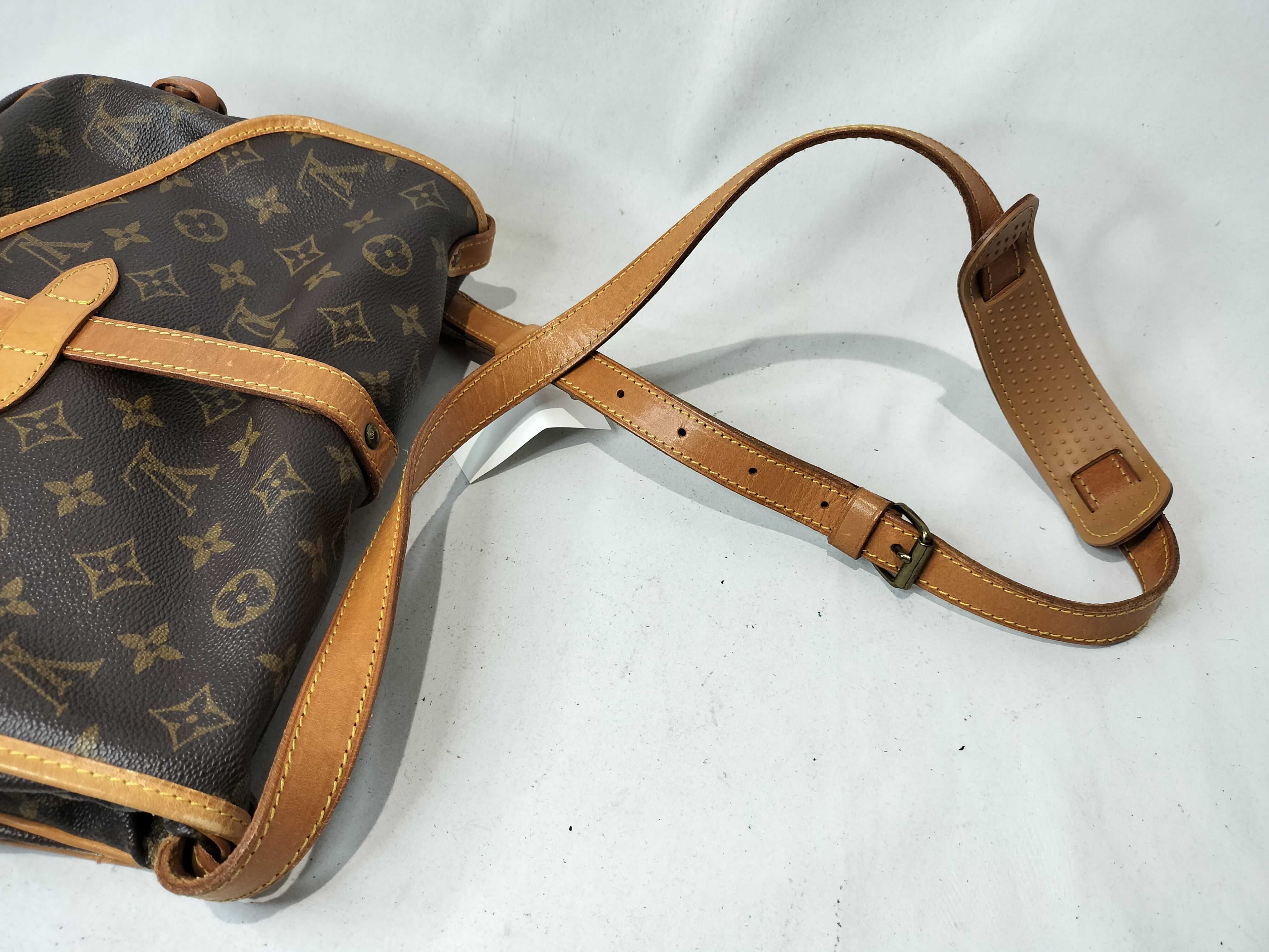 Monogram M42256 Saumur 30 Shoulder Bag — view 3