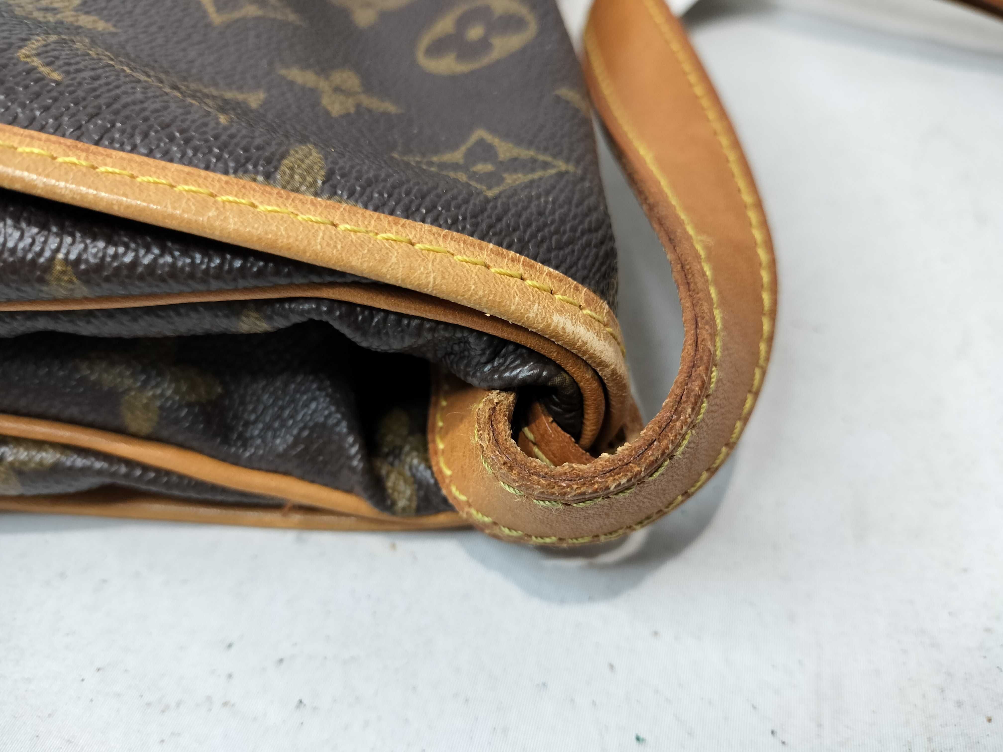 Monogram M42256 Saumur 30 Shoulder Bag — view 5