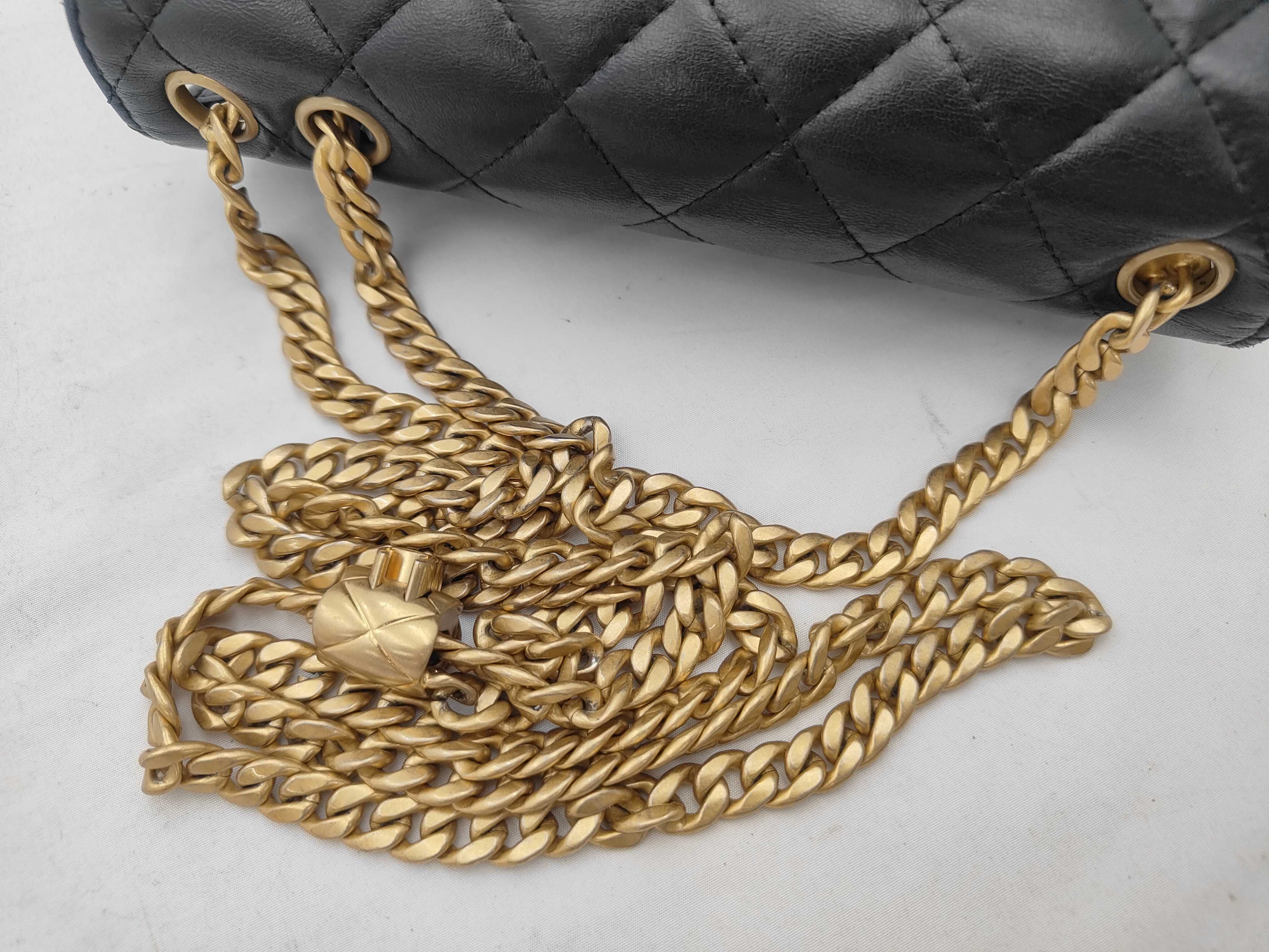 Matelassé Chain Wallet Shoulder Bag — view 3