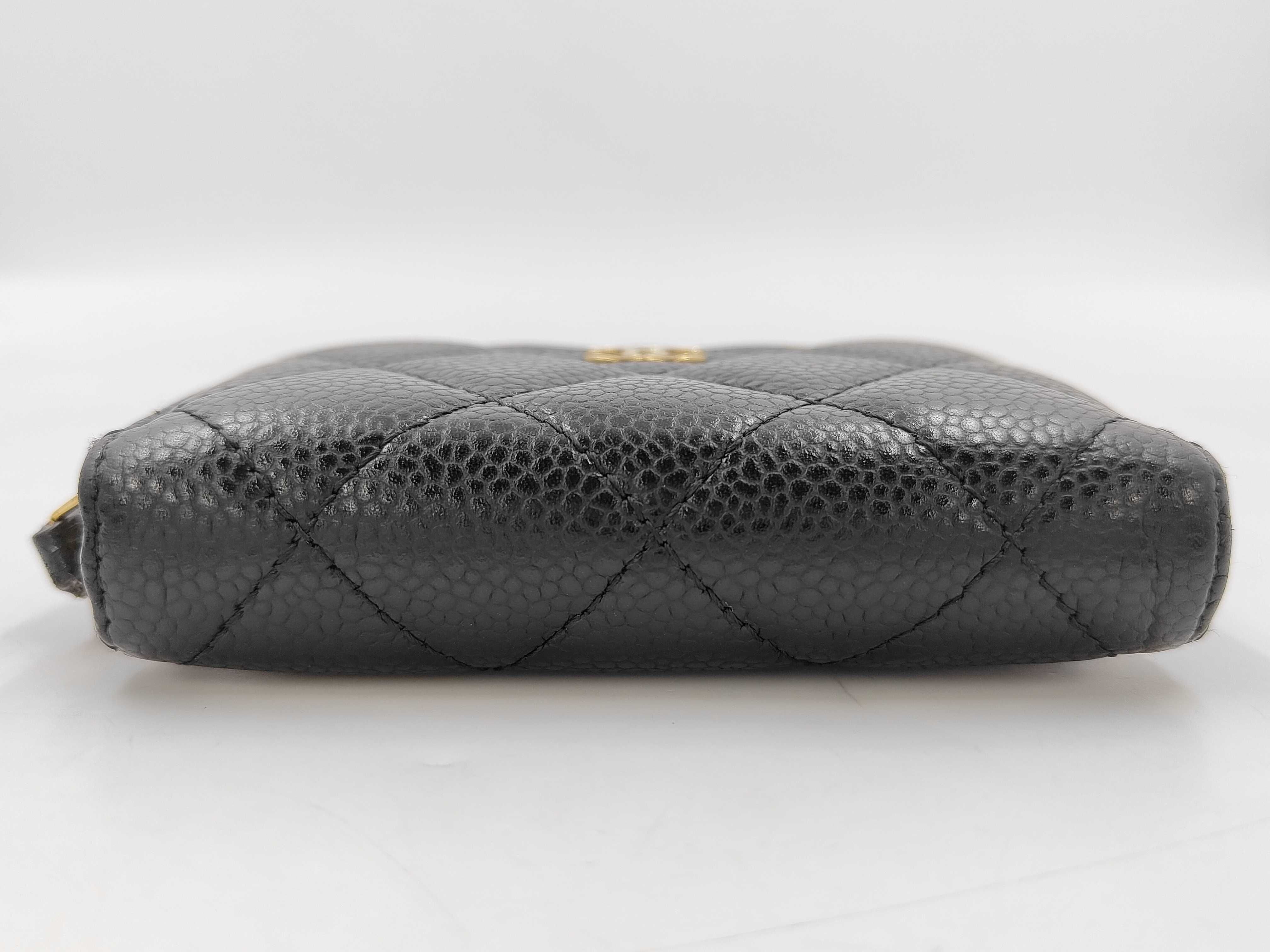 Caviar Matelassé Coin Case, Black/Gold Hardware, PLGC37C4 — view 3