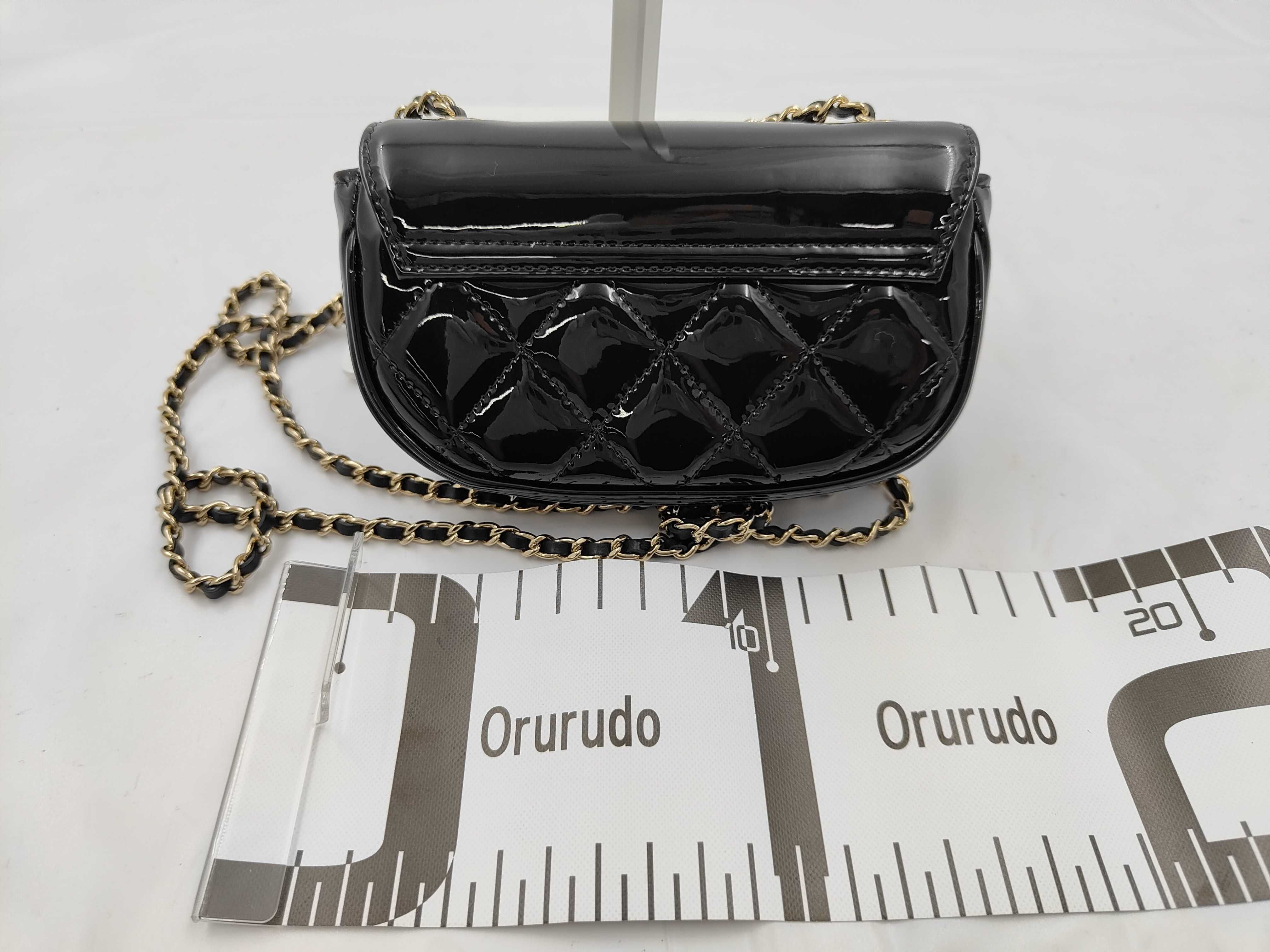 enamel chain shoulder bag — view 2