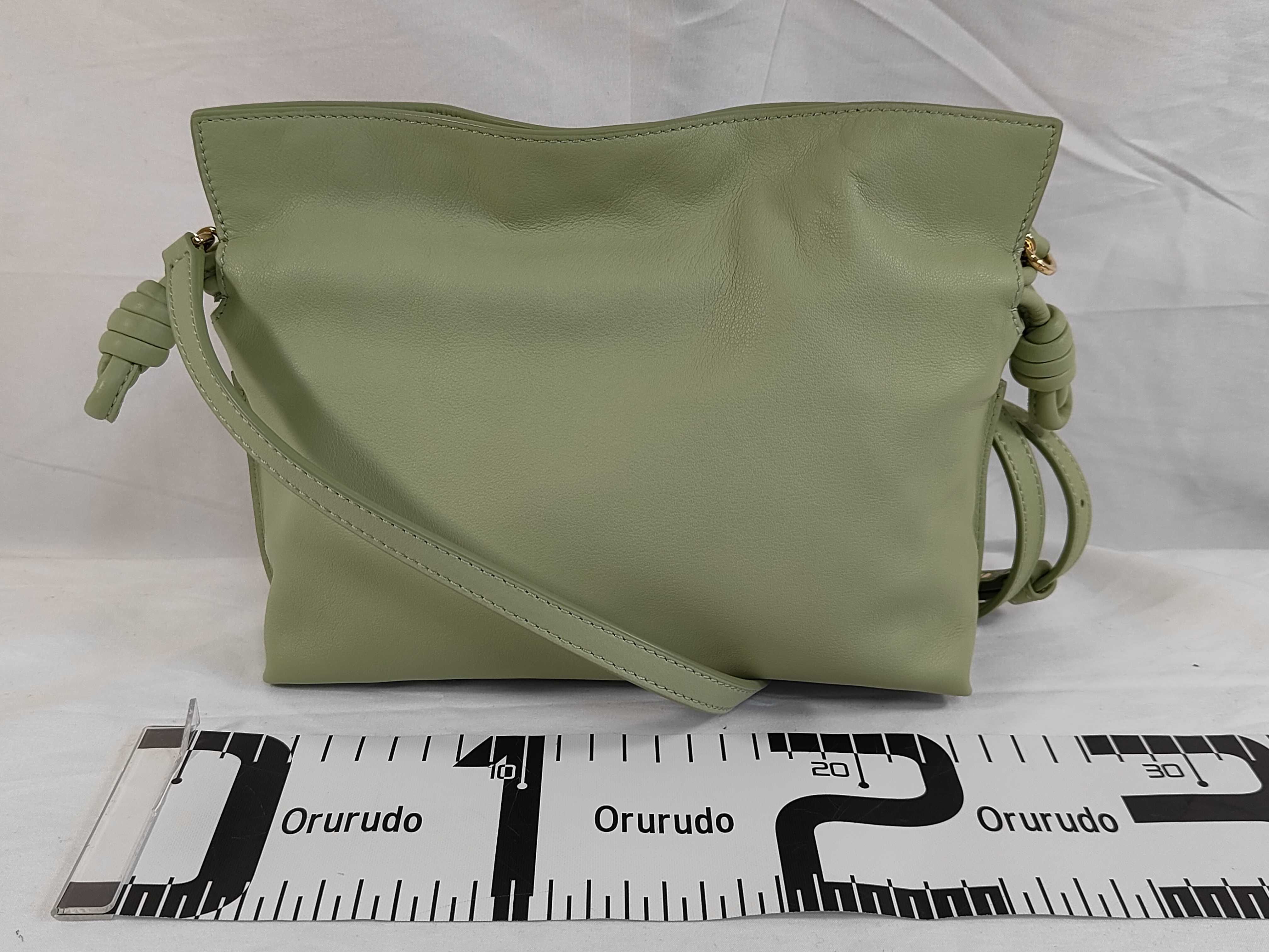 Flamenco Clutch Mini Light Green Clutch Bag — view 2