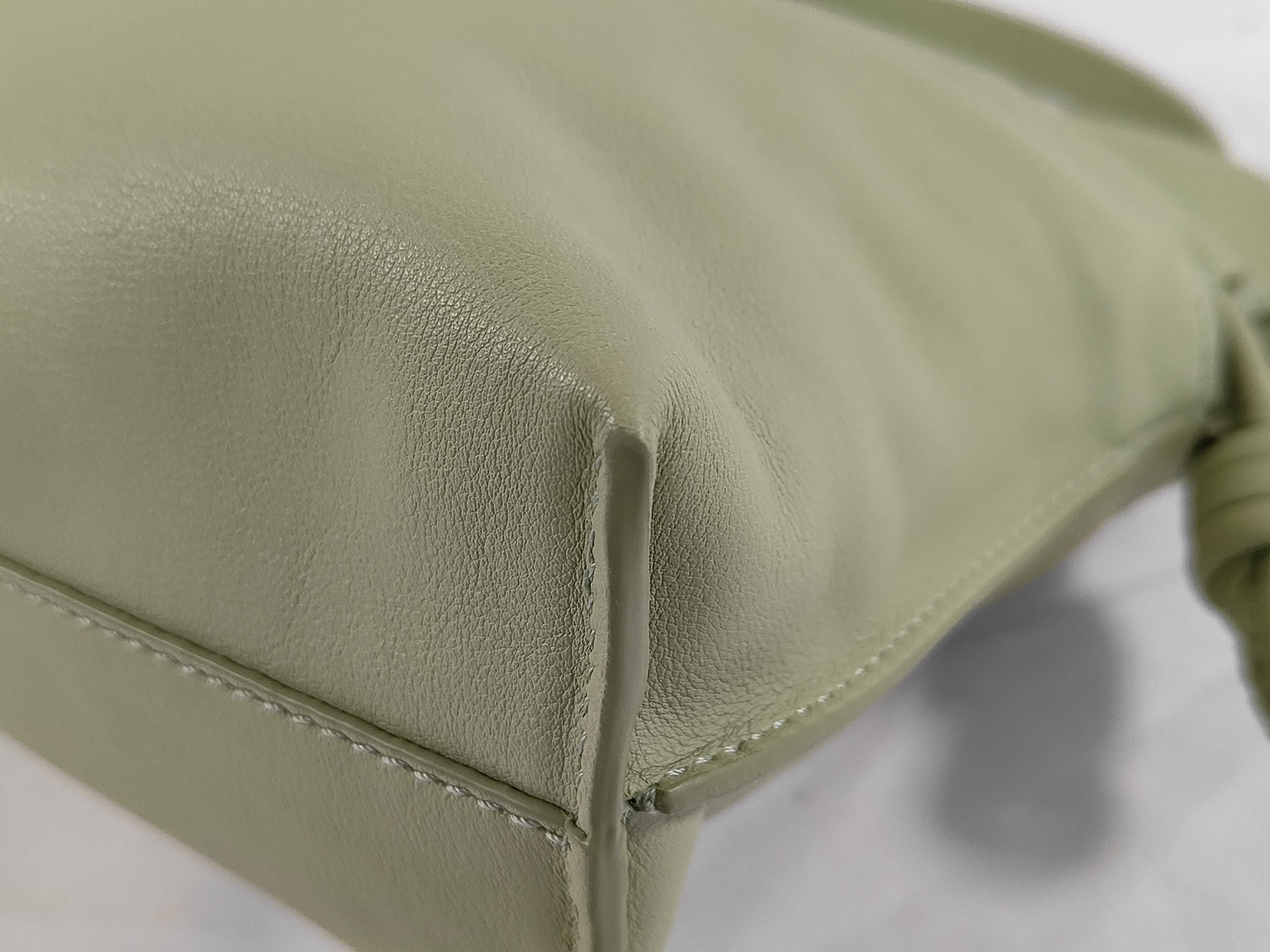 Flamenco Clutch Mini Light Green Clutch Bag — view 6