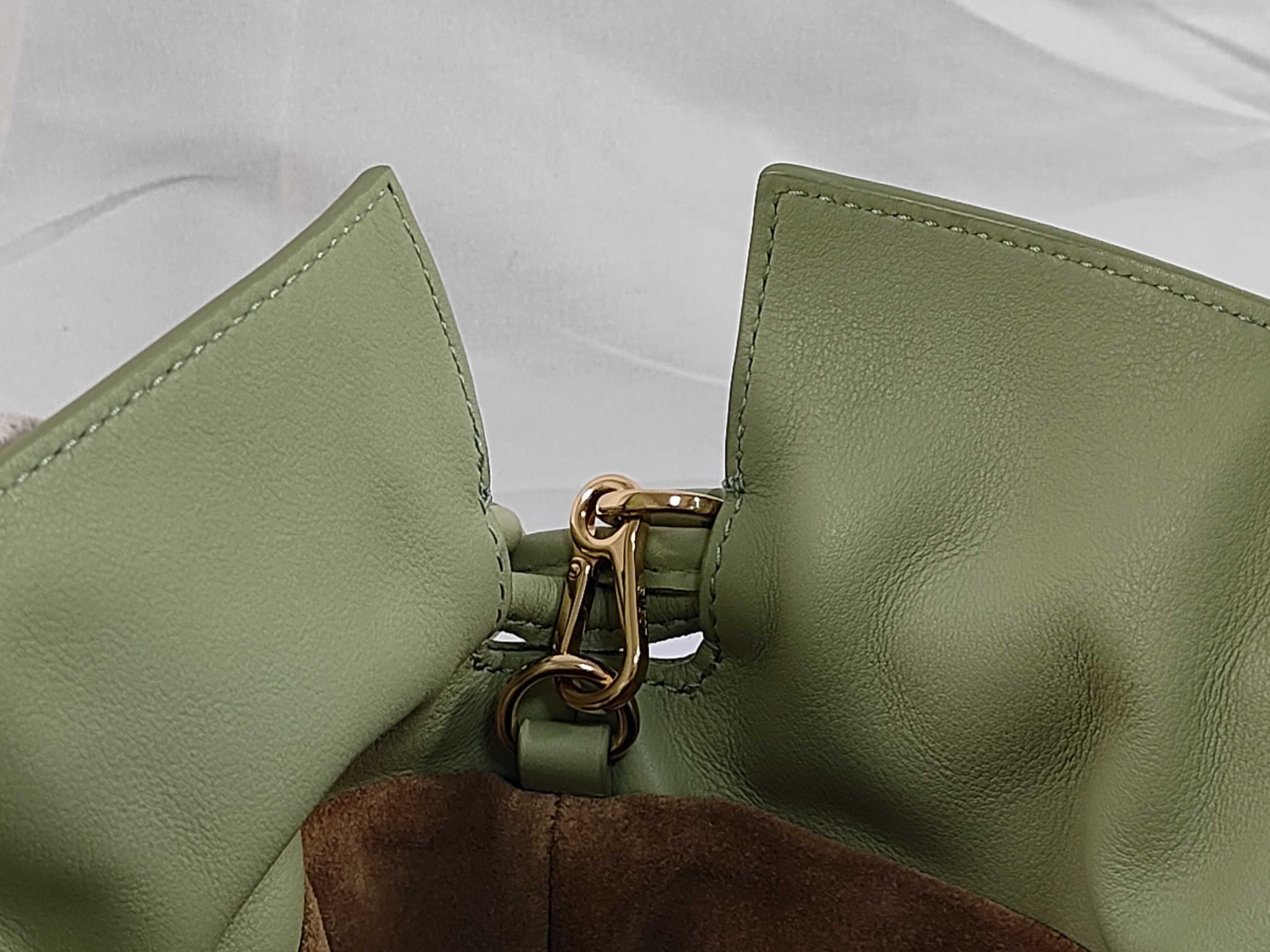 Flamenco Clutch Mini Light Green Clutch Bag — view 8