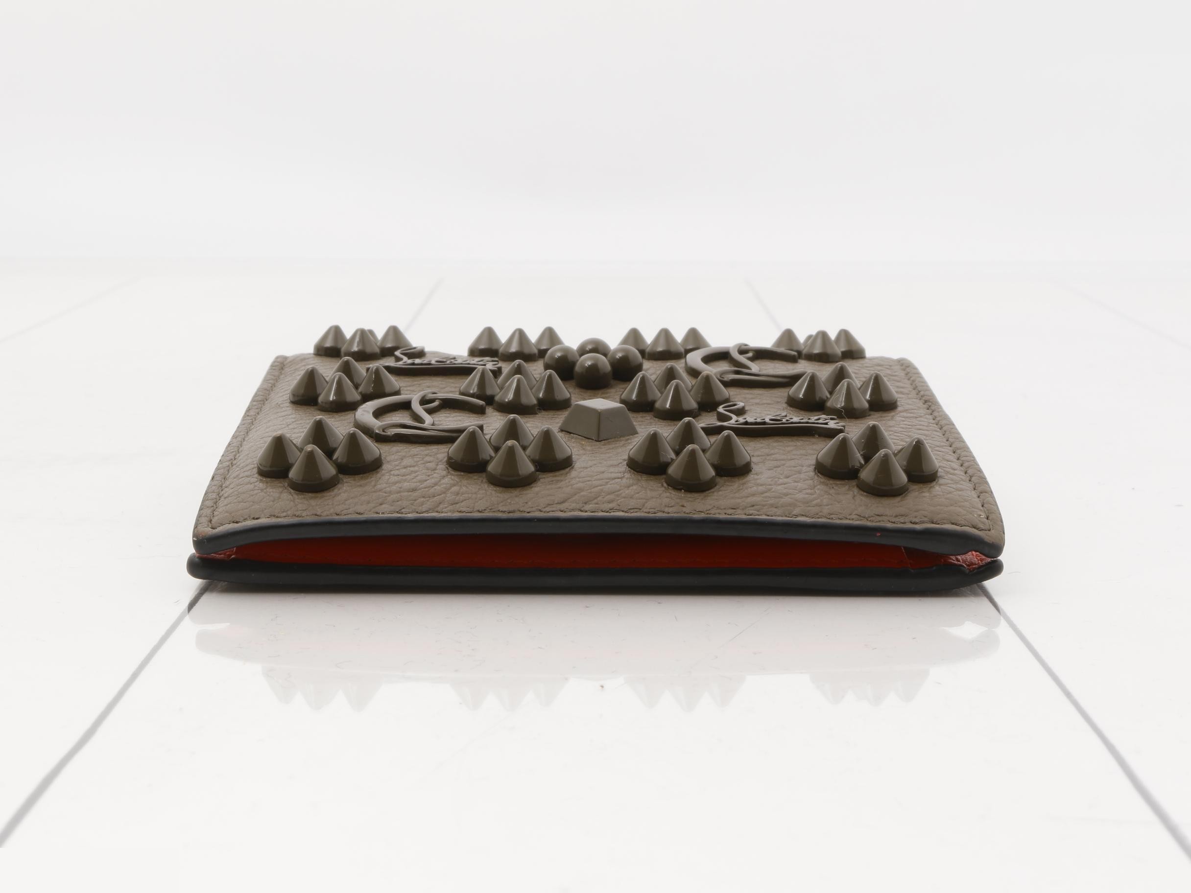 Other lines: Bags and Wallets — view 3