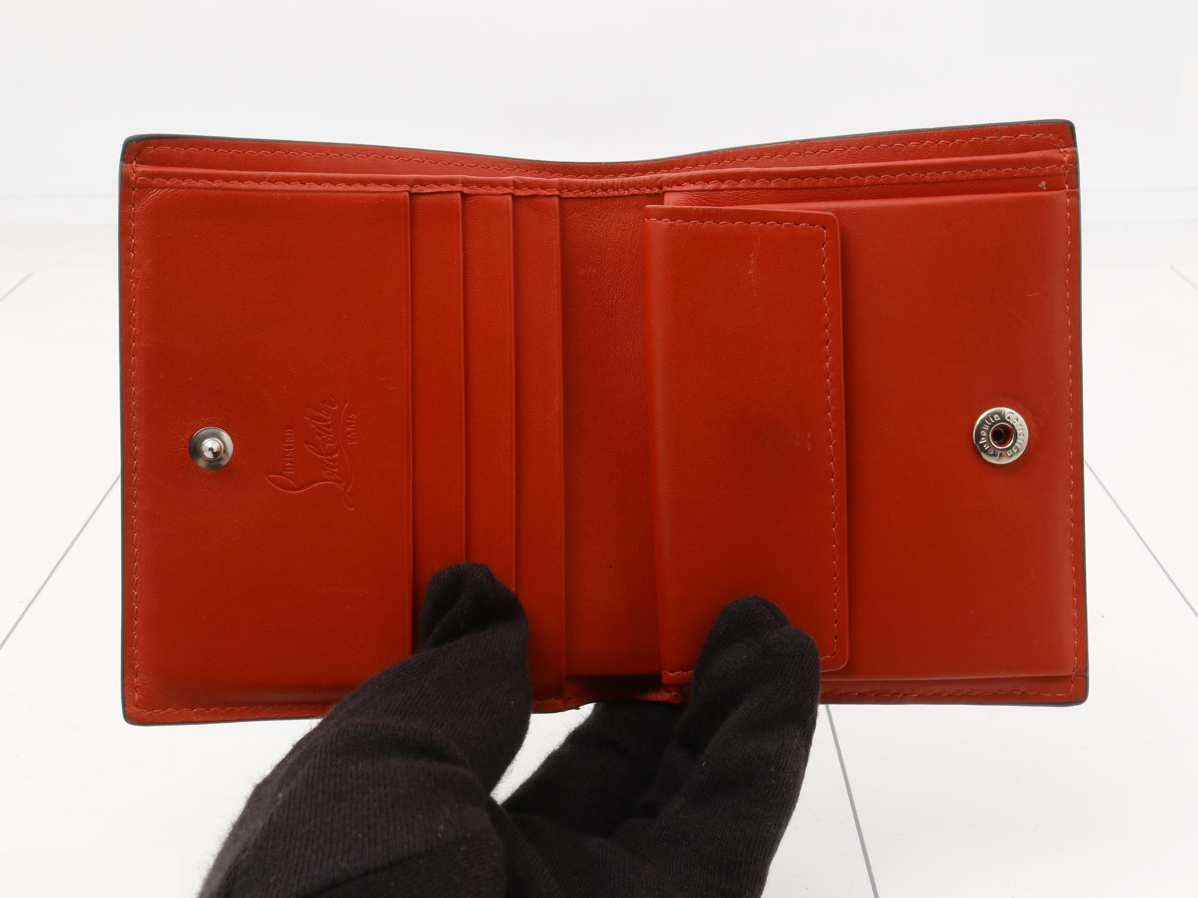 Other lines: Bags and Wallets — view 4
