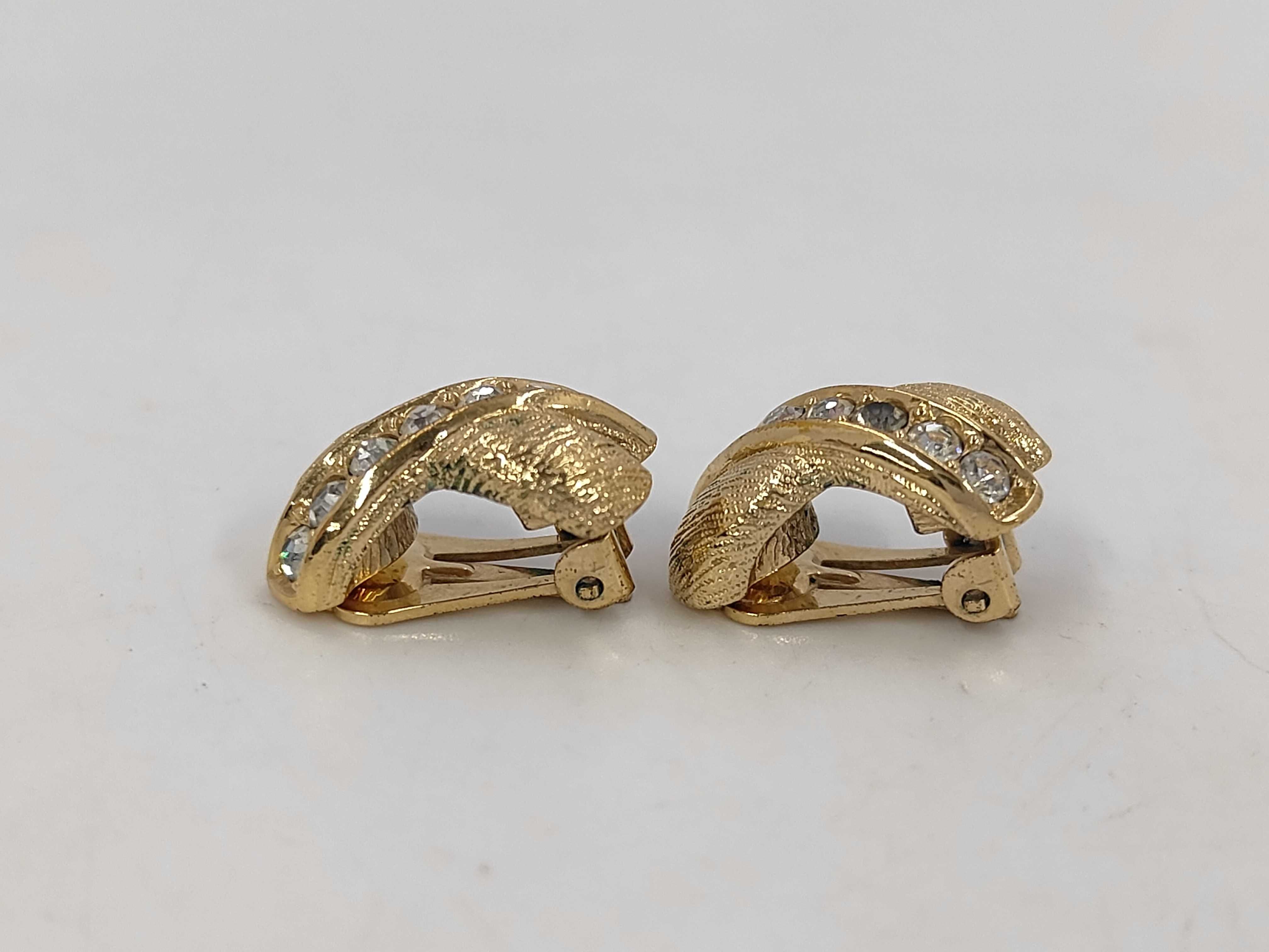 Earrings — view 6
