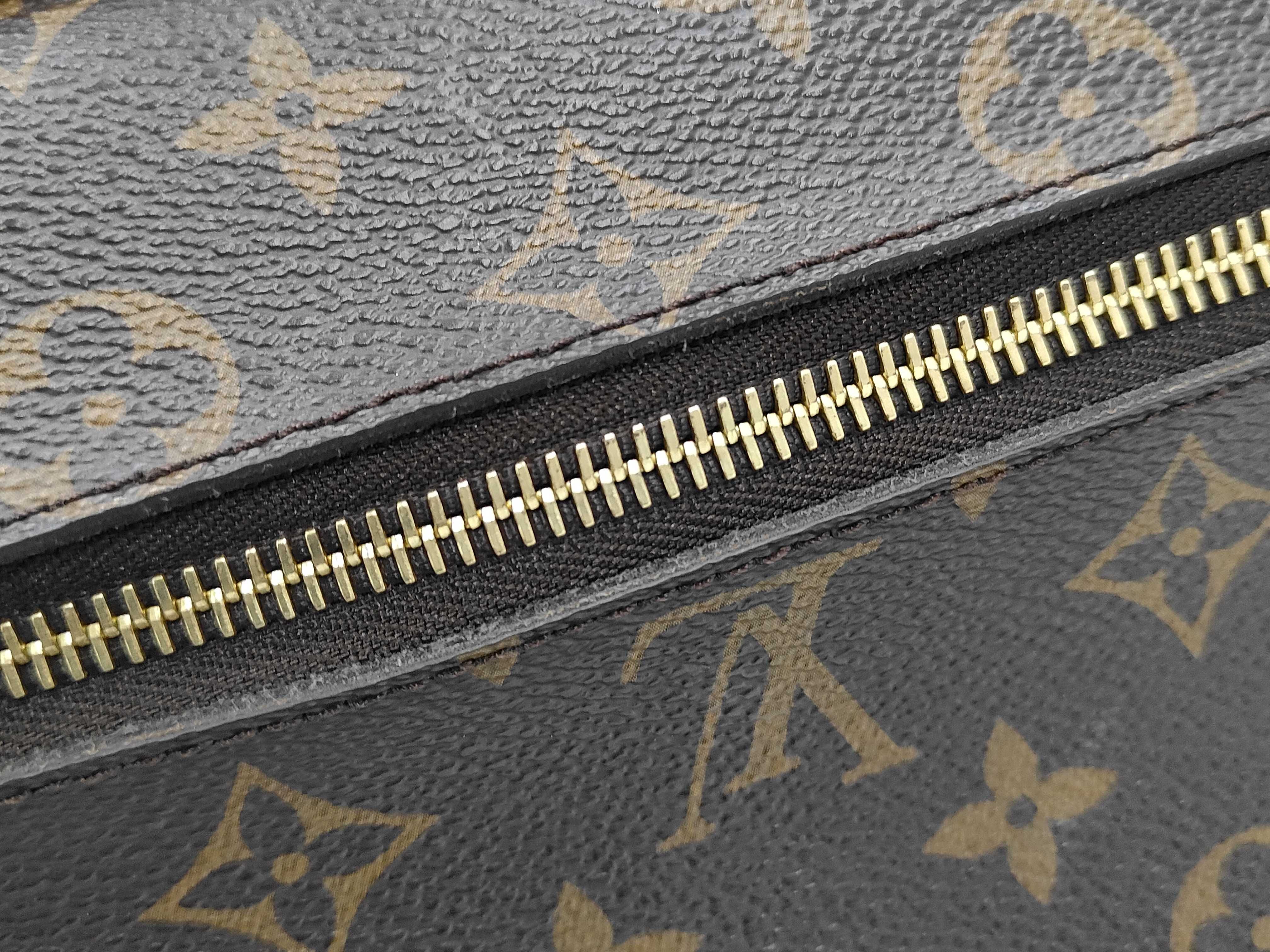 Pochette Metis MM Monogram Shoulder Bag — view 13