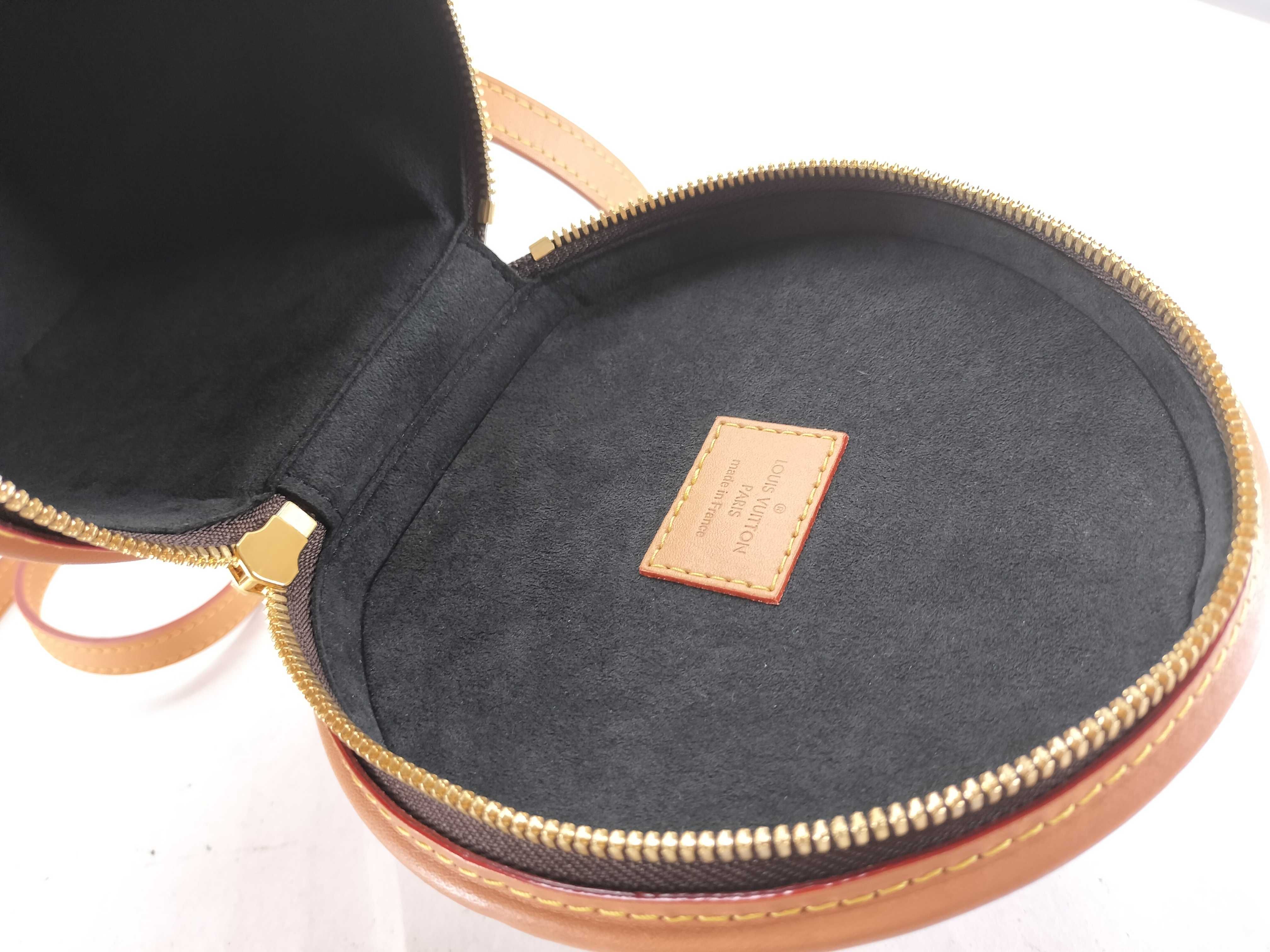 Monogram Louis Vuitton Cannes Monogram Reverse 2-Way Vanity Shoulder Bag M44603 Vanity Bag — view 10