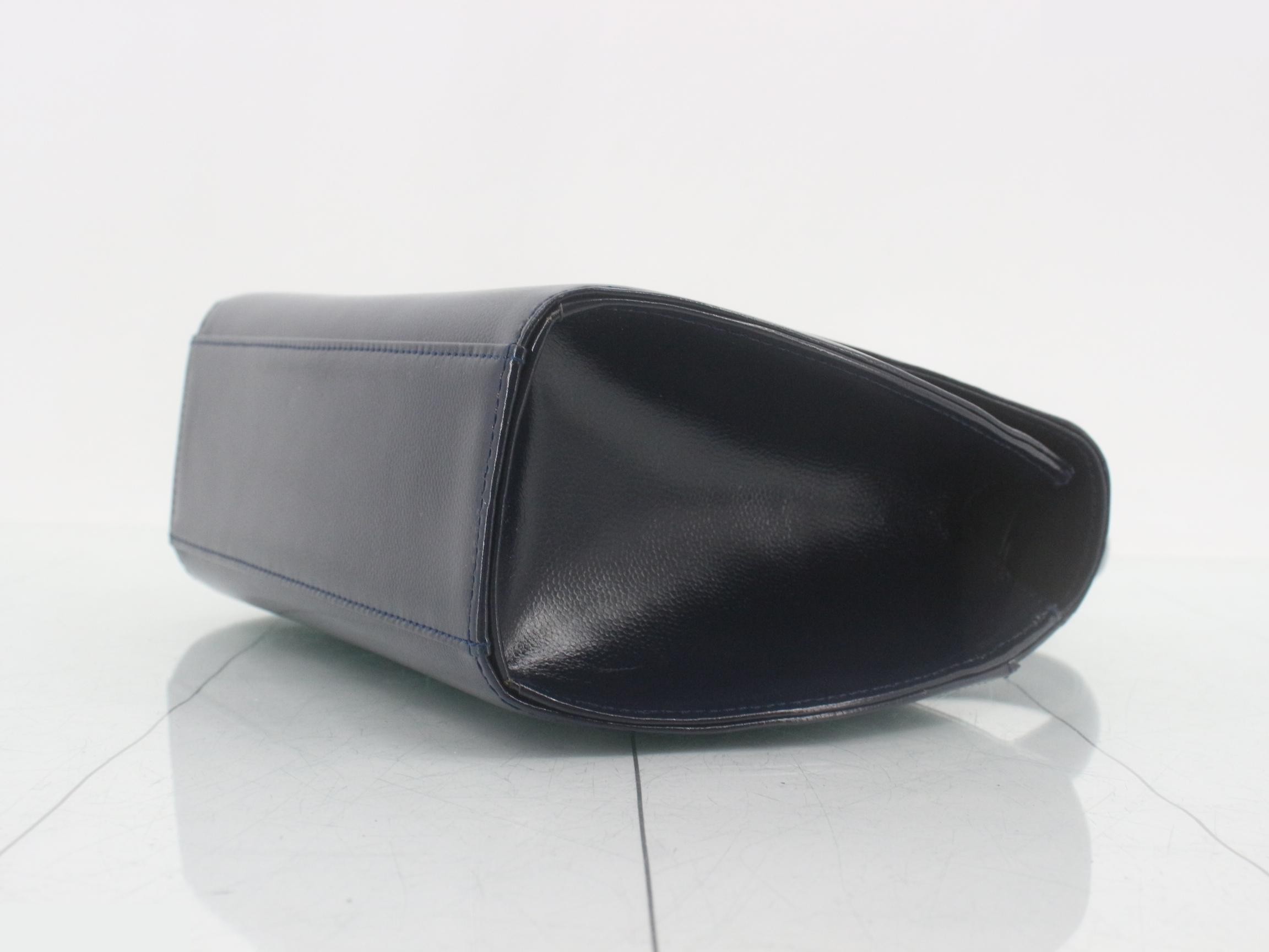 handbag — view 6
