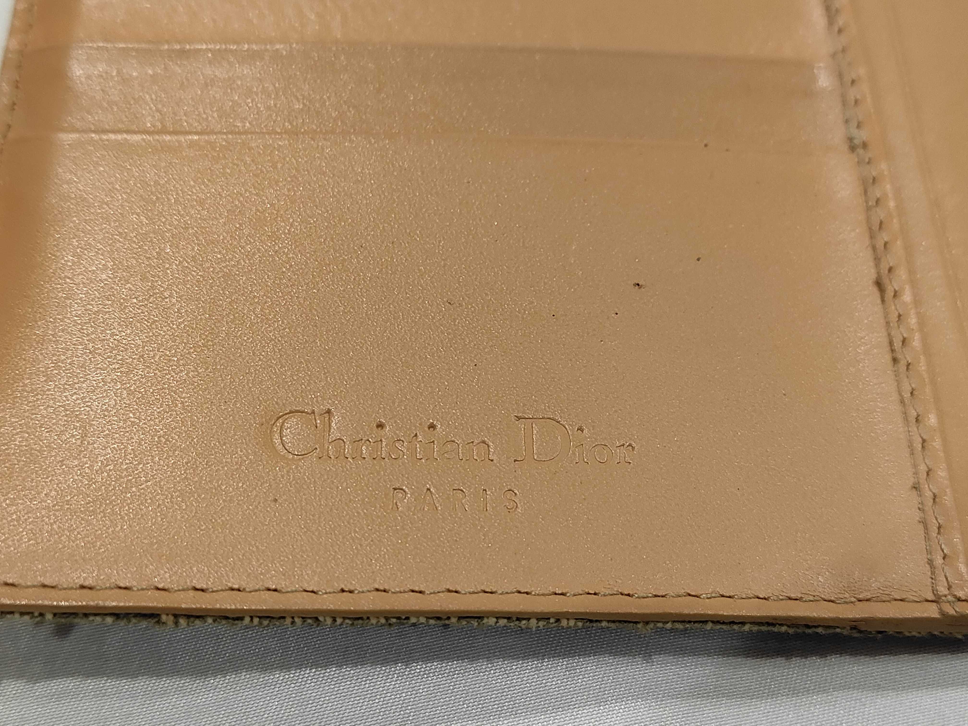 wallet — view 8