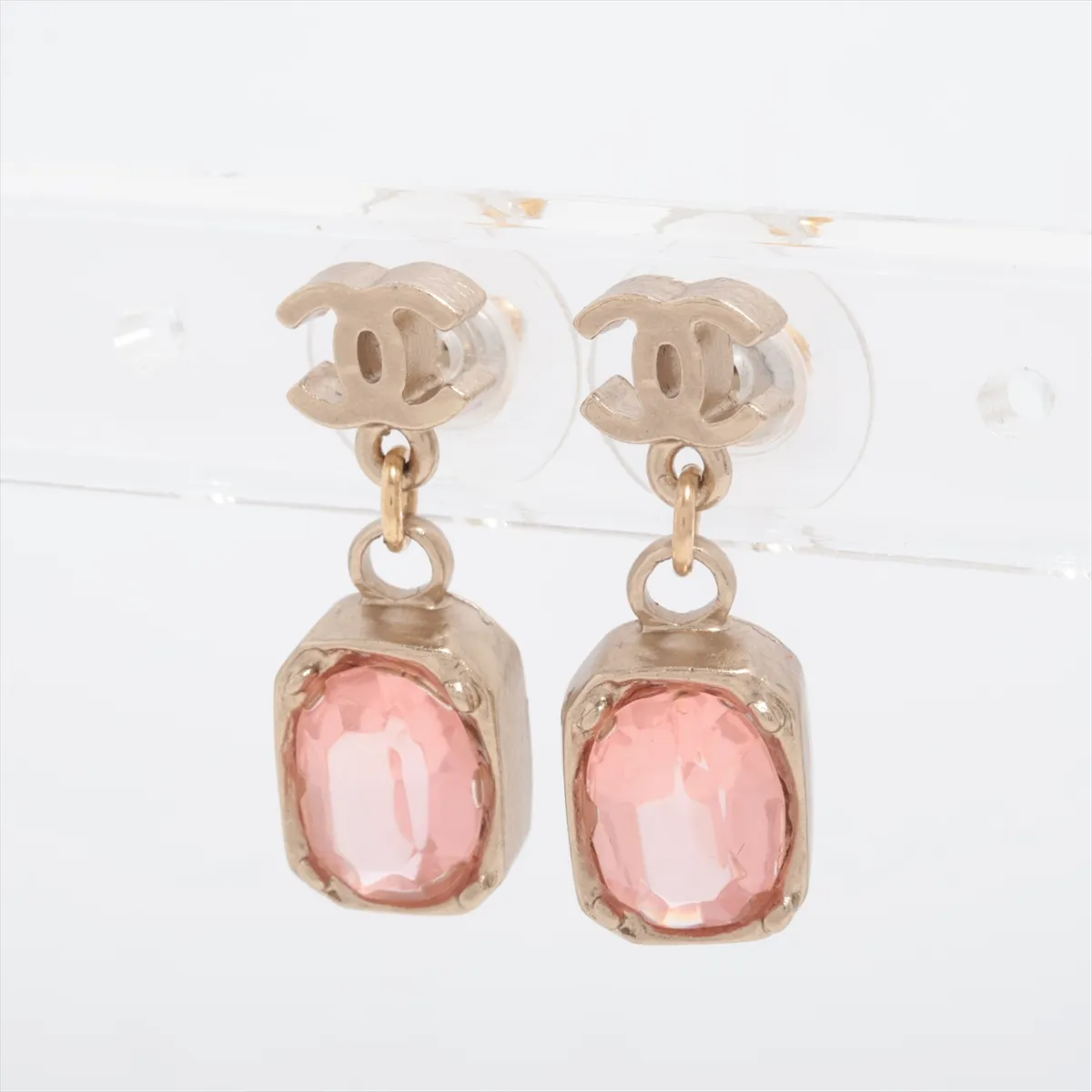 Coco Mark 07A Earrings (Pair) GP x Colored Stone Gold x Pink — view 3