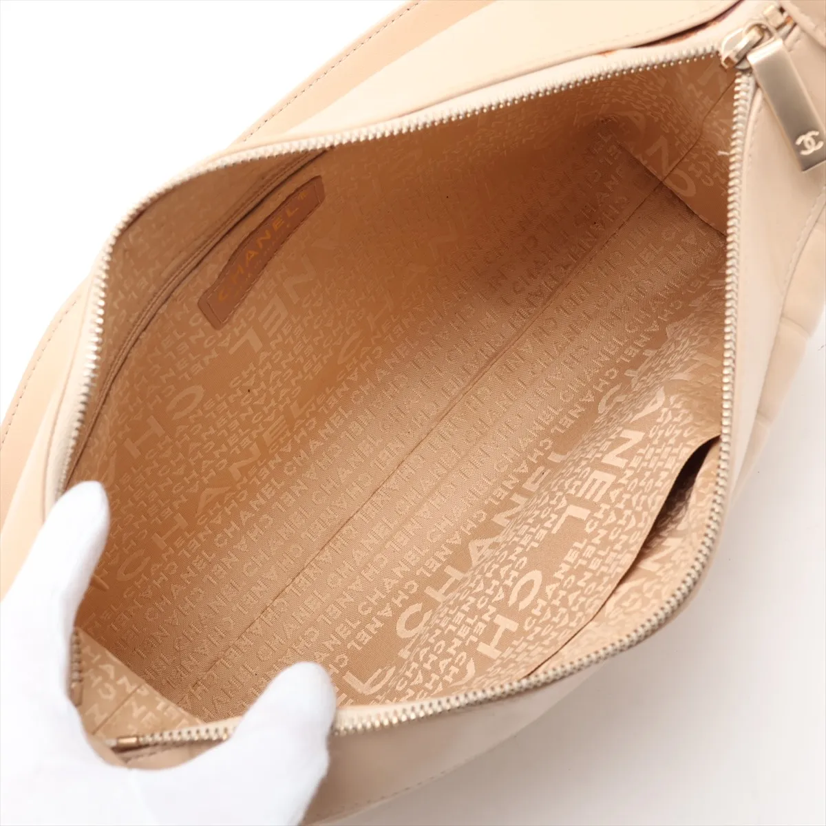 Chocolate Bar Lambskin Shoulder Bag, Beige with Gold Hardware, Item No. 8231597 (Serial No. 8) — view 7