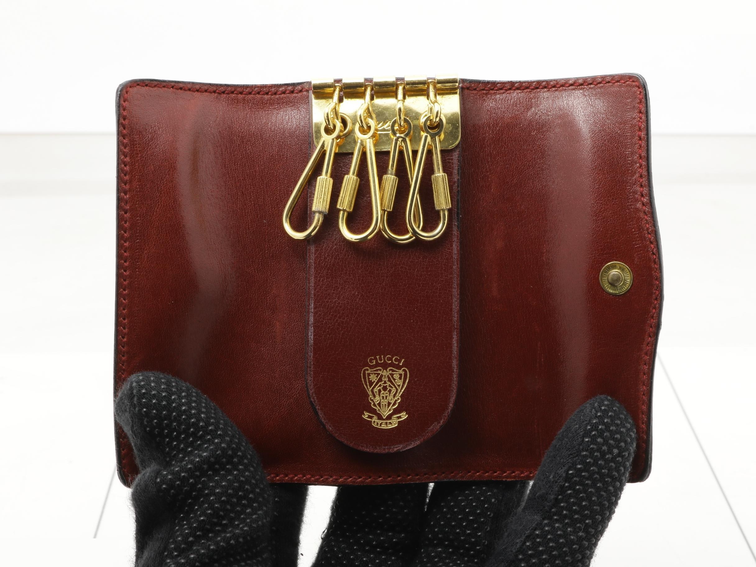 Leather key case, burgundy — view 4